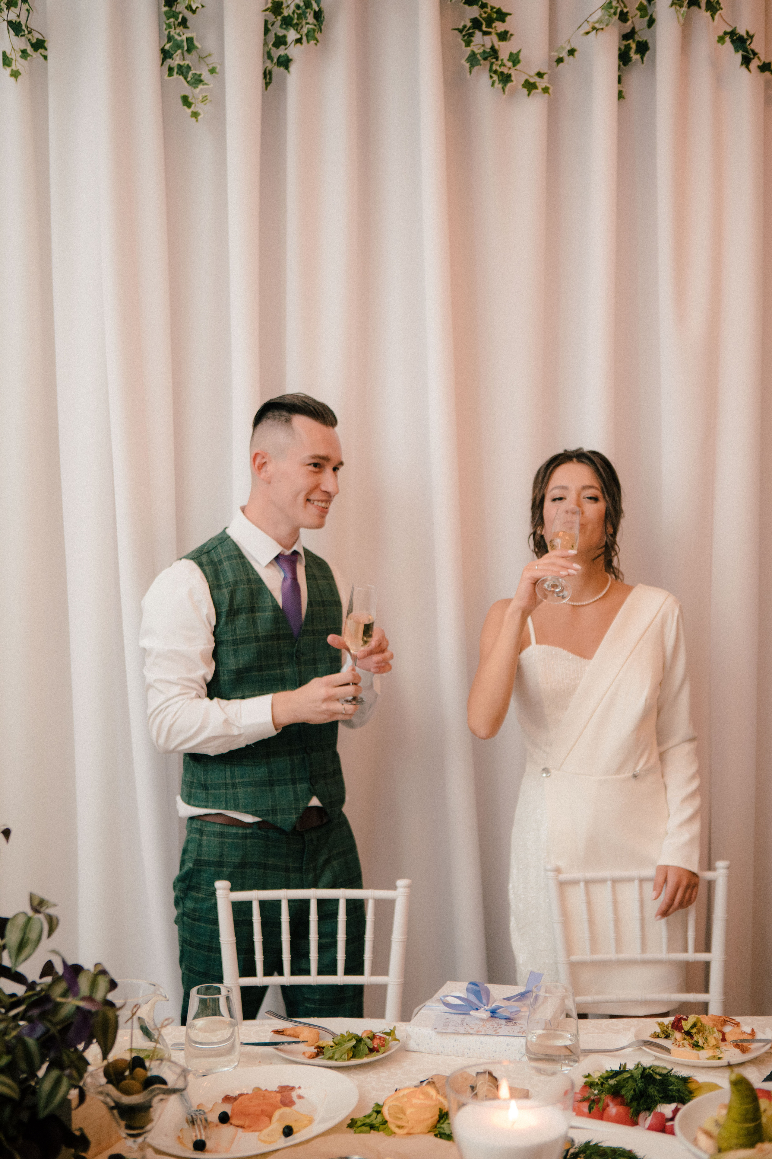 Василиса и Стас. Роспись на колесе обозрения. Свадебный и портретный фотограф в Москве Анастасия Масюк