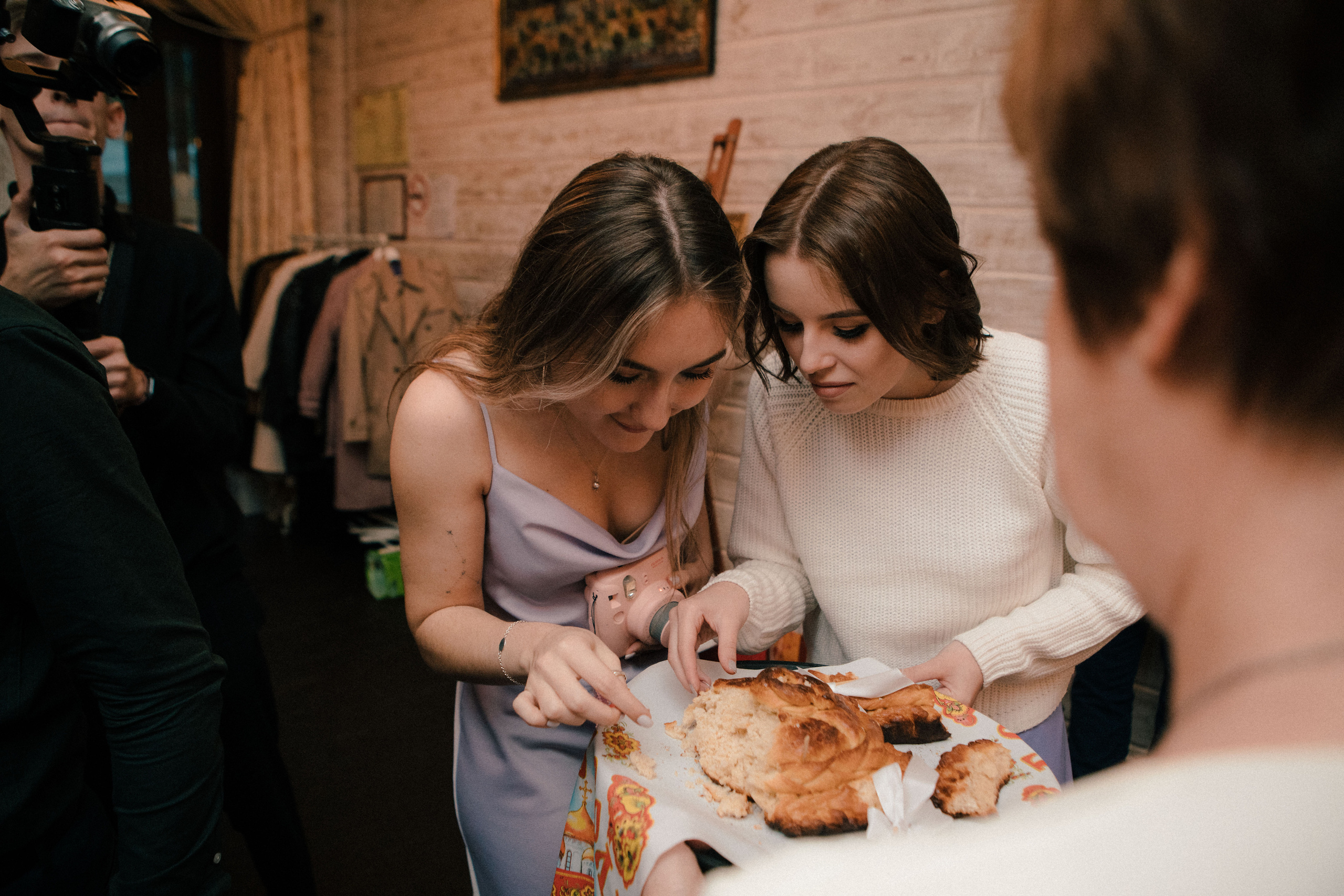 Василиса и Стас. Роспись на колесе обозрения. Свадебный и портретный фотограф в Москве Анастасия Масюк