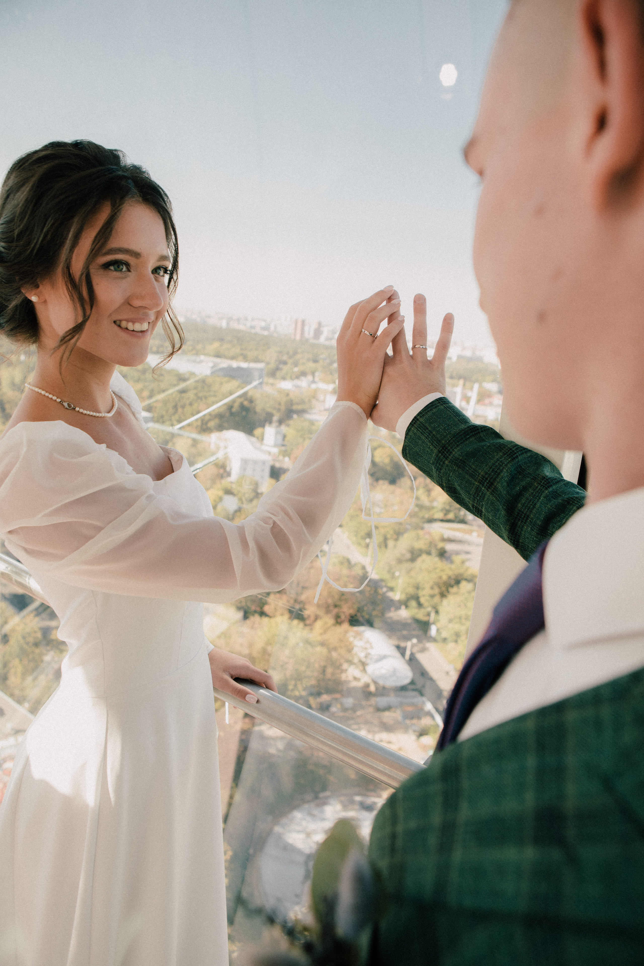 Василиса и Стас. Роспись на колесе обозрения. Свадебный и портретный фотограф в Москве Анастасия Масюк