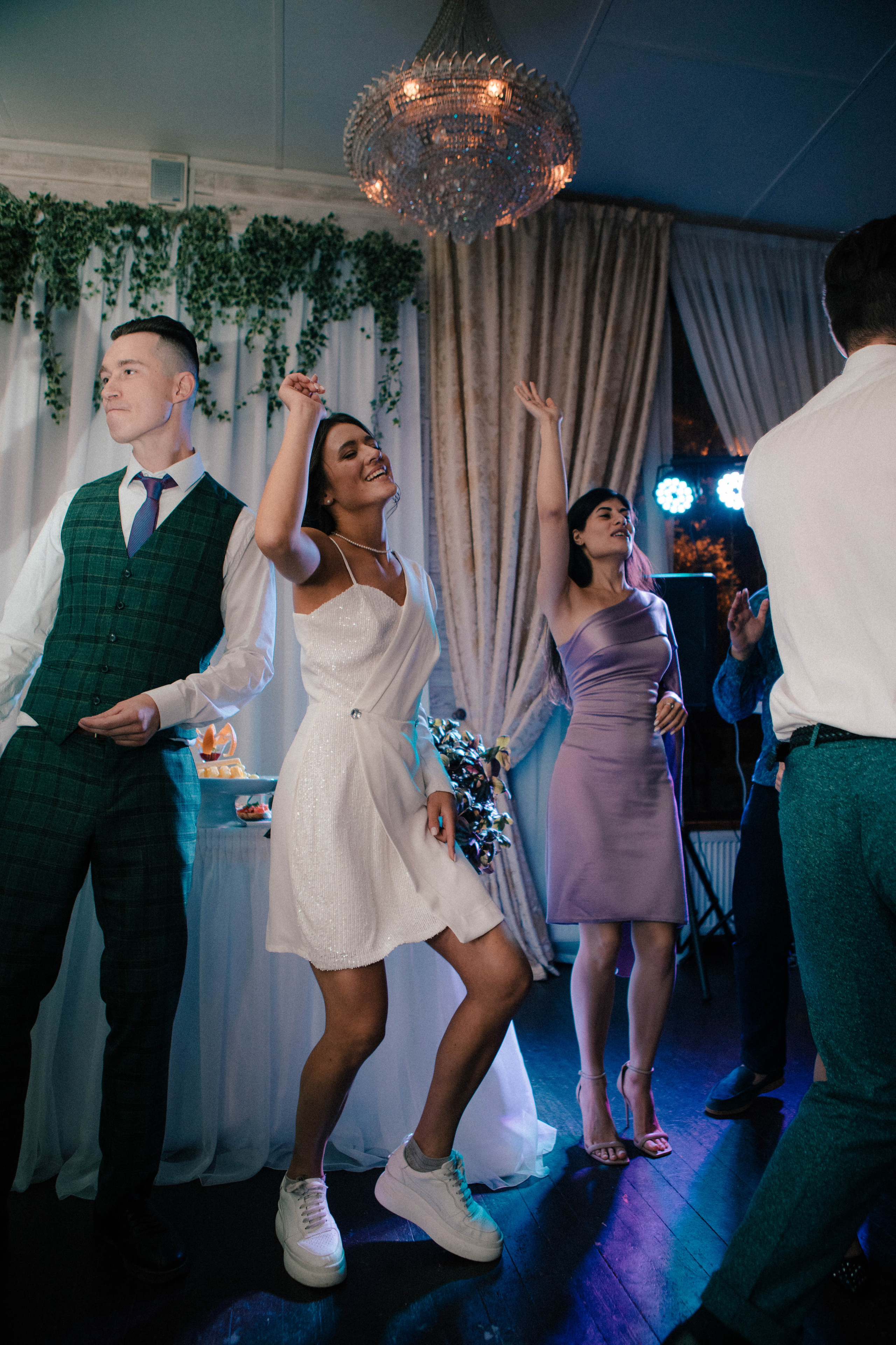 Василиса и Стас. Роспись на колесе обозрения. Свадебный и портретный фотограф в Москве Анастасия Масюк