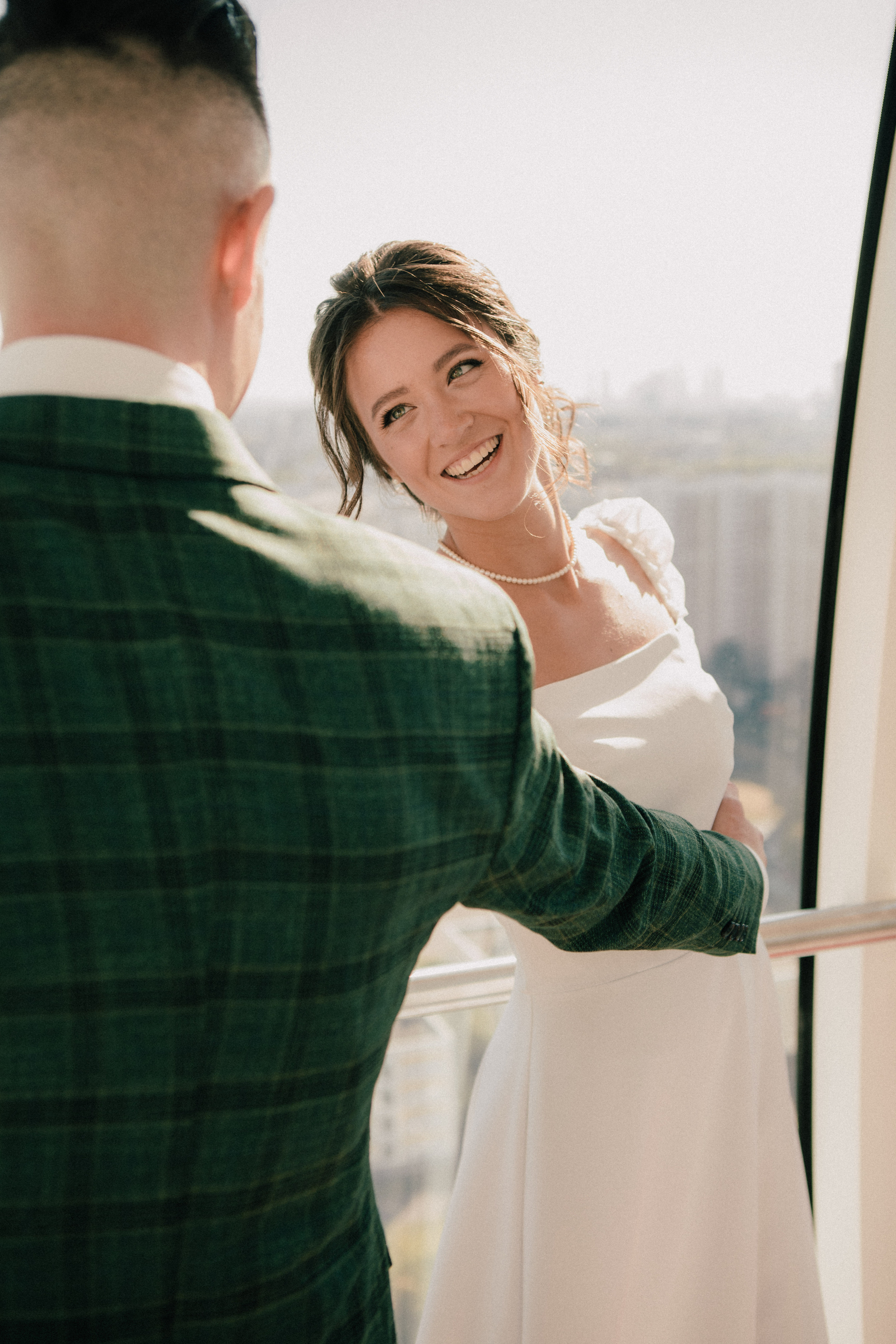 Василиса и Стас. Роспись на колесе обозрения. Свадебный и портретный фотограф в Москве Анастасия Масюк