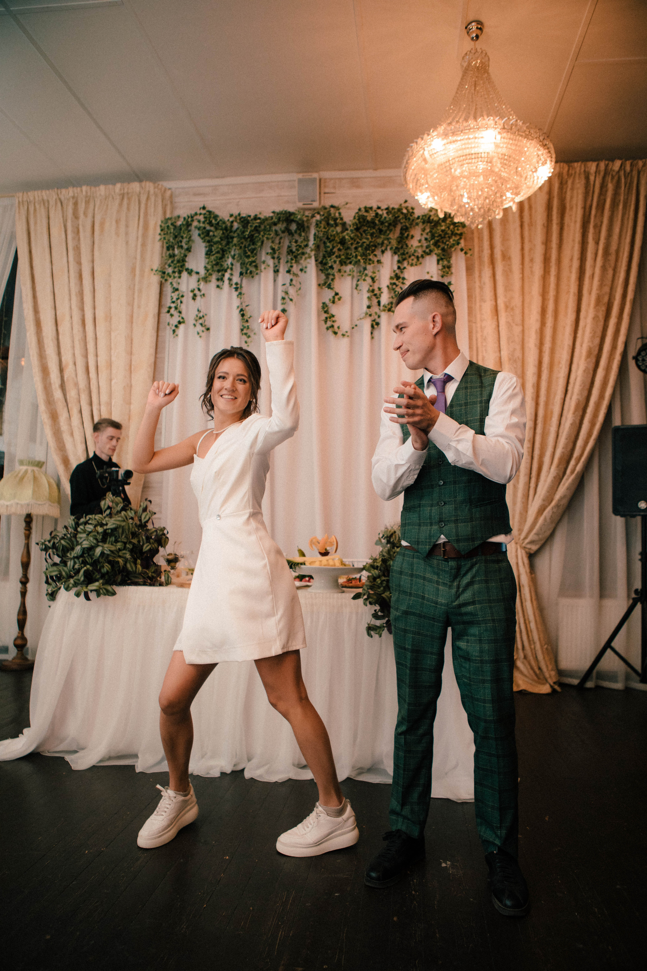 Василиса и Стас. Роспись на колесе обозрения. Свадебный и портретный фотограф в Москве Анастасия Масюк