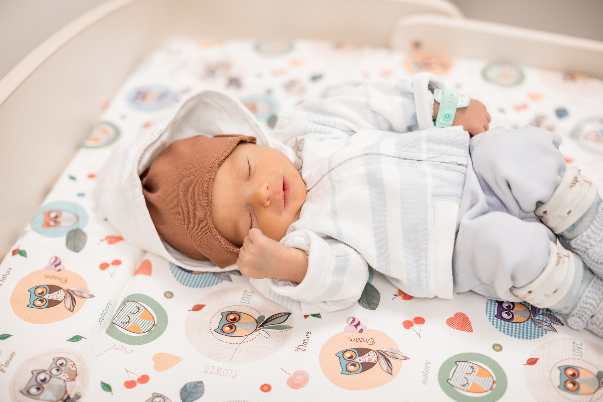 Выписки из роддома г. Красногорск. Детская фото и видео съёмка