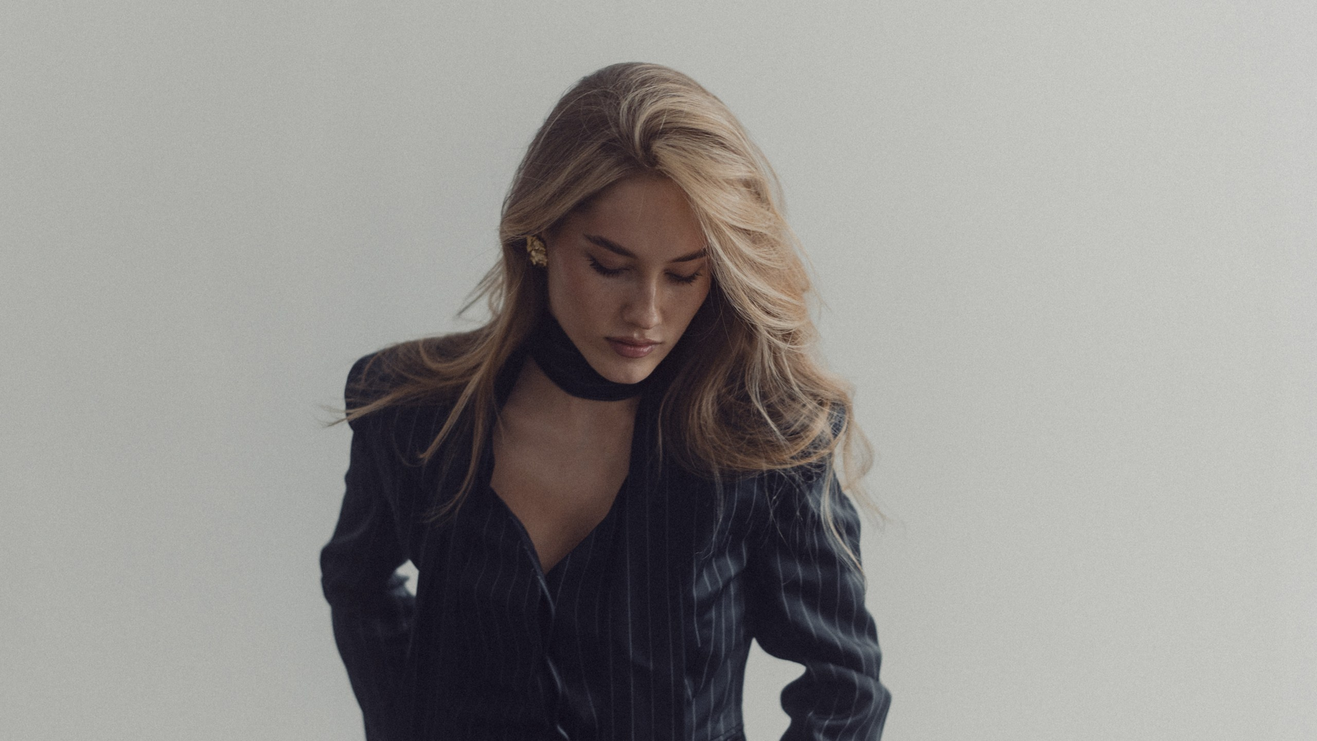 Портретный и предметный фотограф в Казани — Антон Аванзато