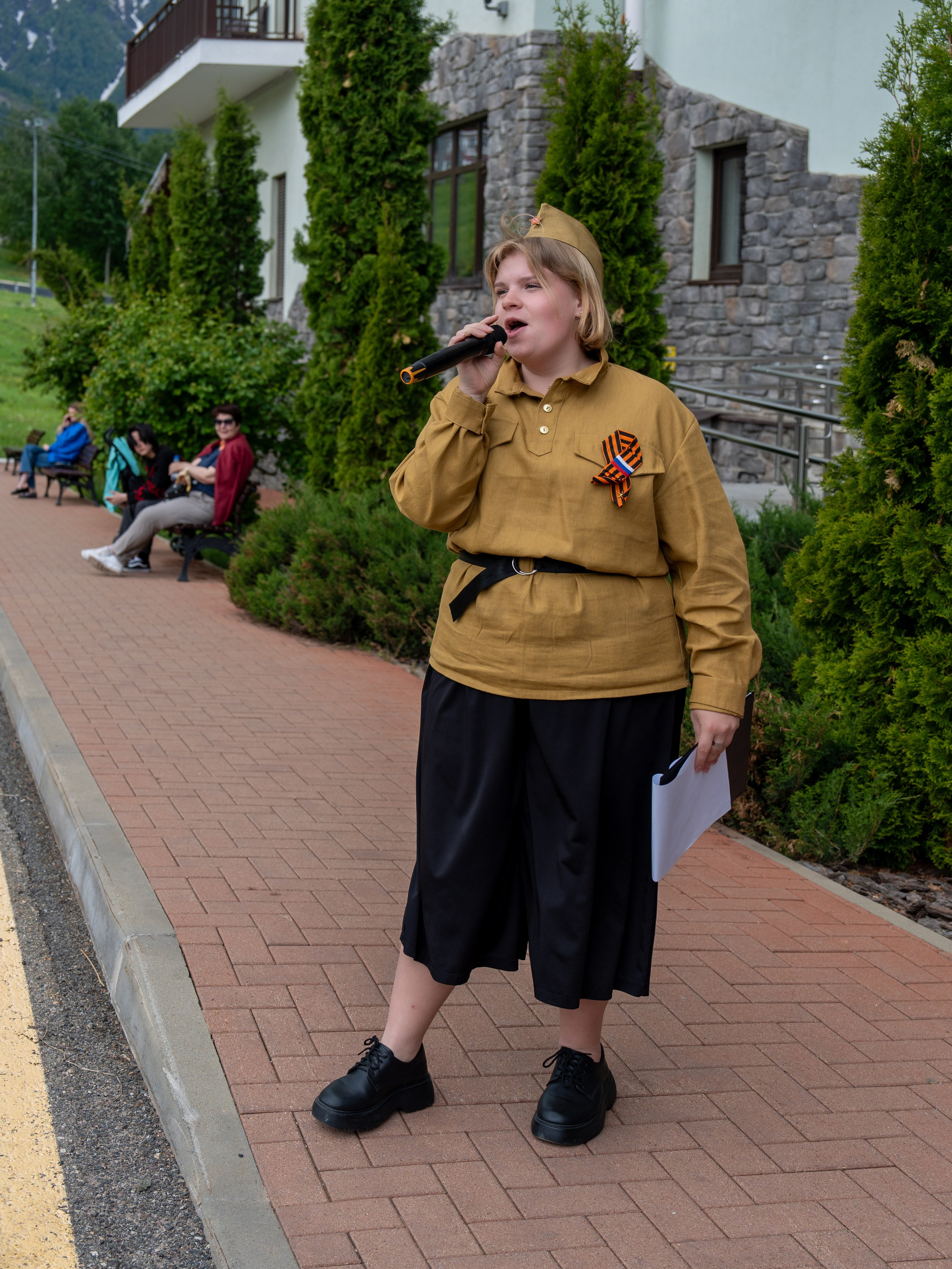 Шествие бессмертного полка 9 мая 2024 Rosa Springs. Репортажный фотограф в Красной Поляне и Сочи Павлюченко Екатерина