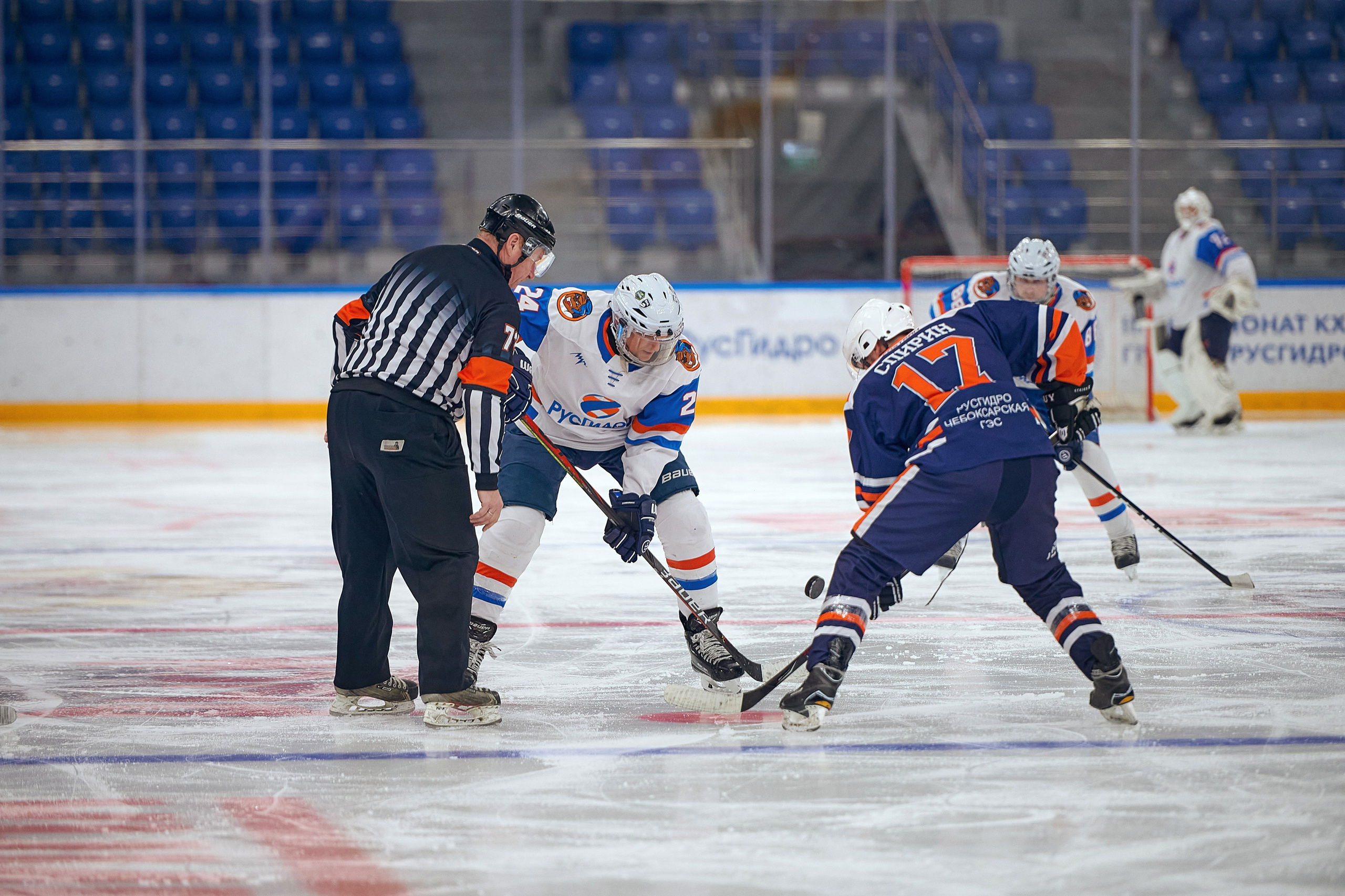 Портфолио репортажной фотосъёмки: Кристалл арена — Хоккей — РусГидро. Фотограф Яковлев Роман — Красноярск