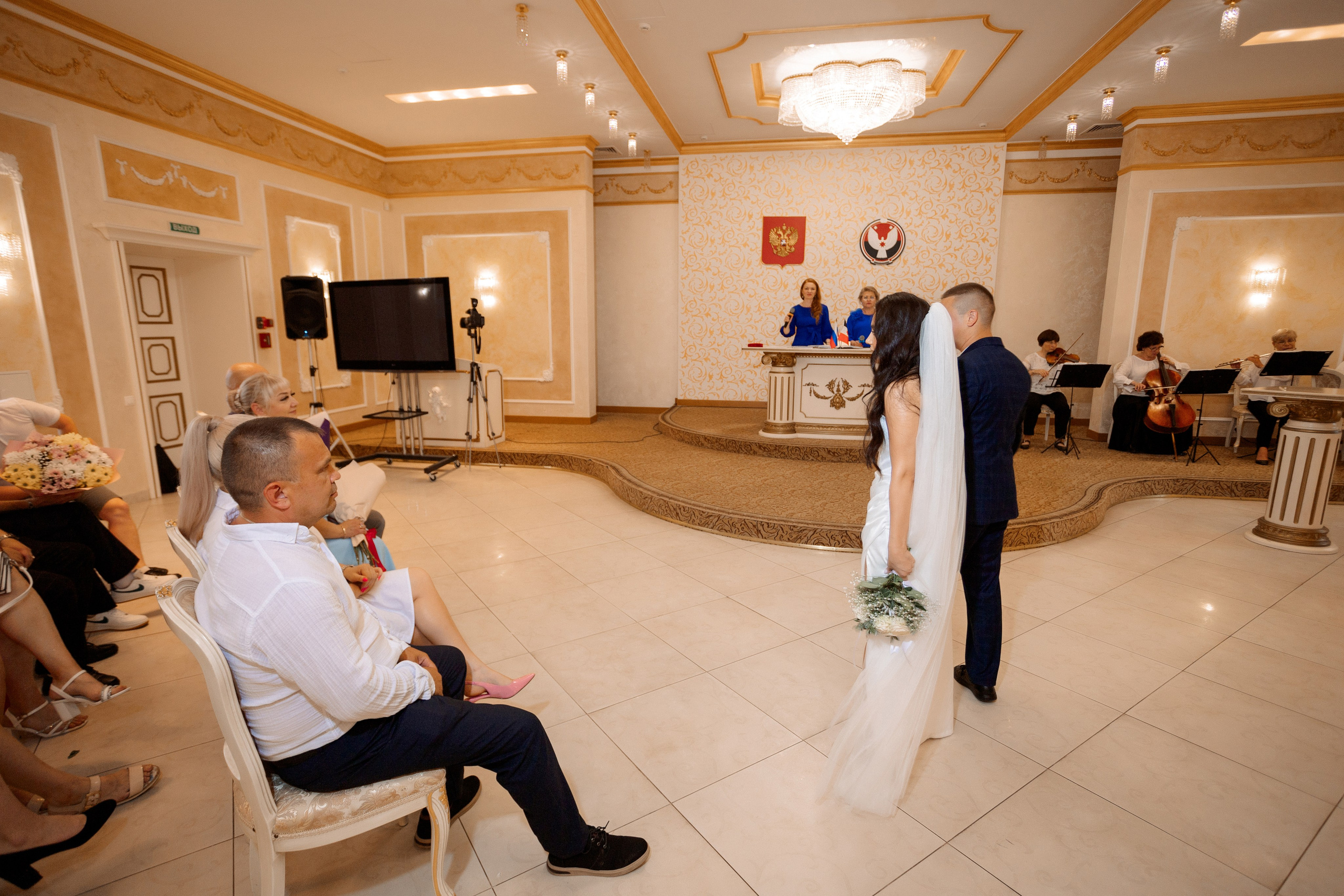 ПРИМЕР: Свадьба. Все фото. Профессиональный фотограф в Ижевске Леша Петров