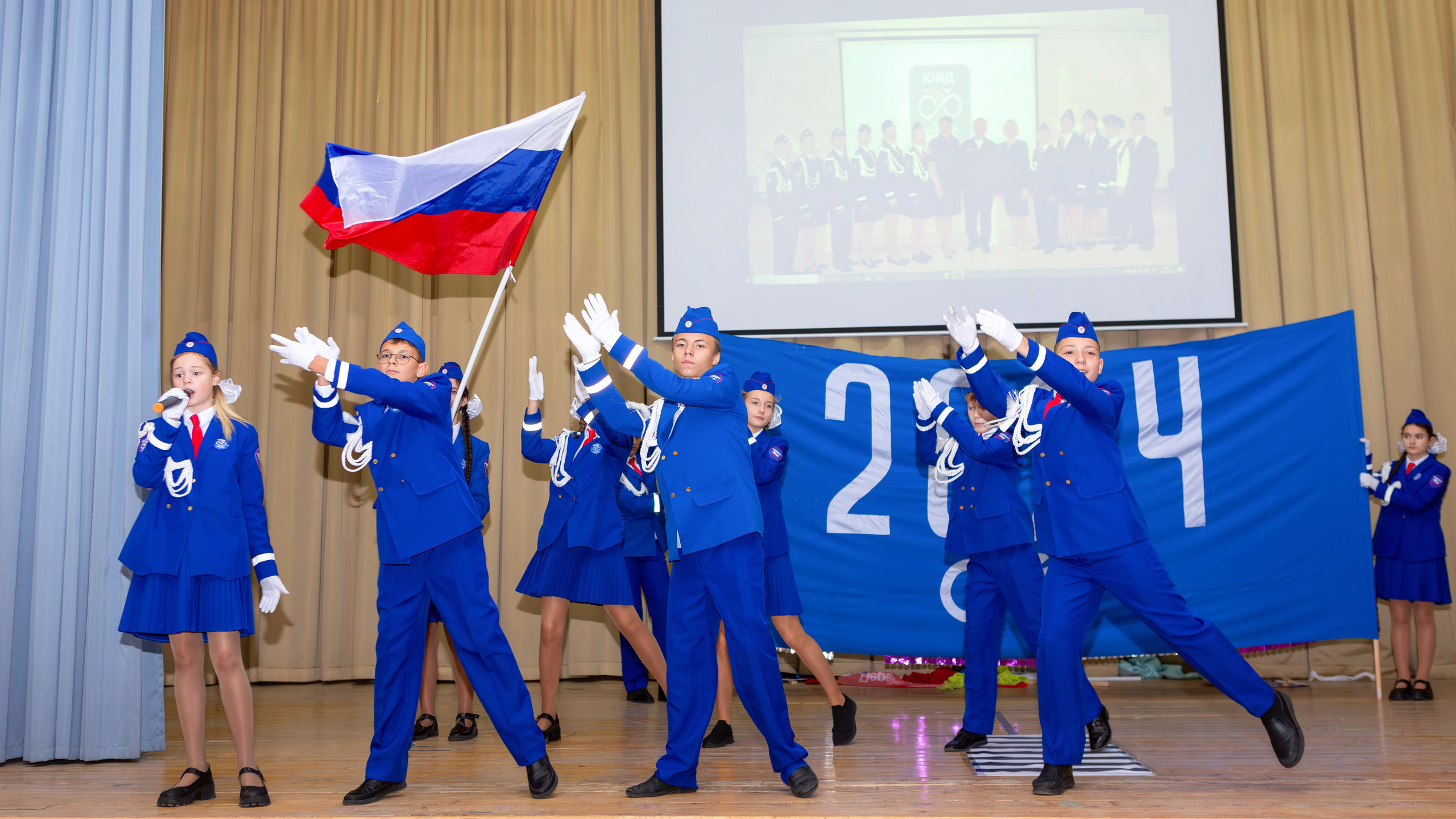 Подготовка к конкурсу отряда ЮИД Гимназия № 7 г. Подольск. Выпускные альбомы и школьный фотограф в Подольске, Троицке, Щербинке, Москве и Московской области