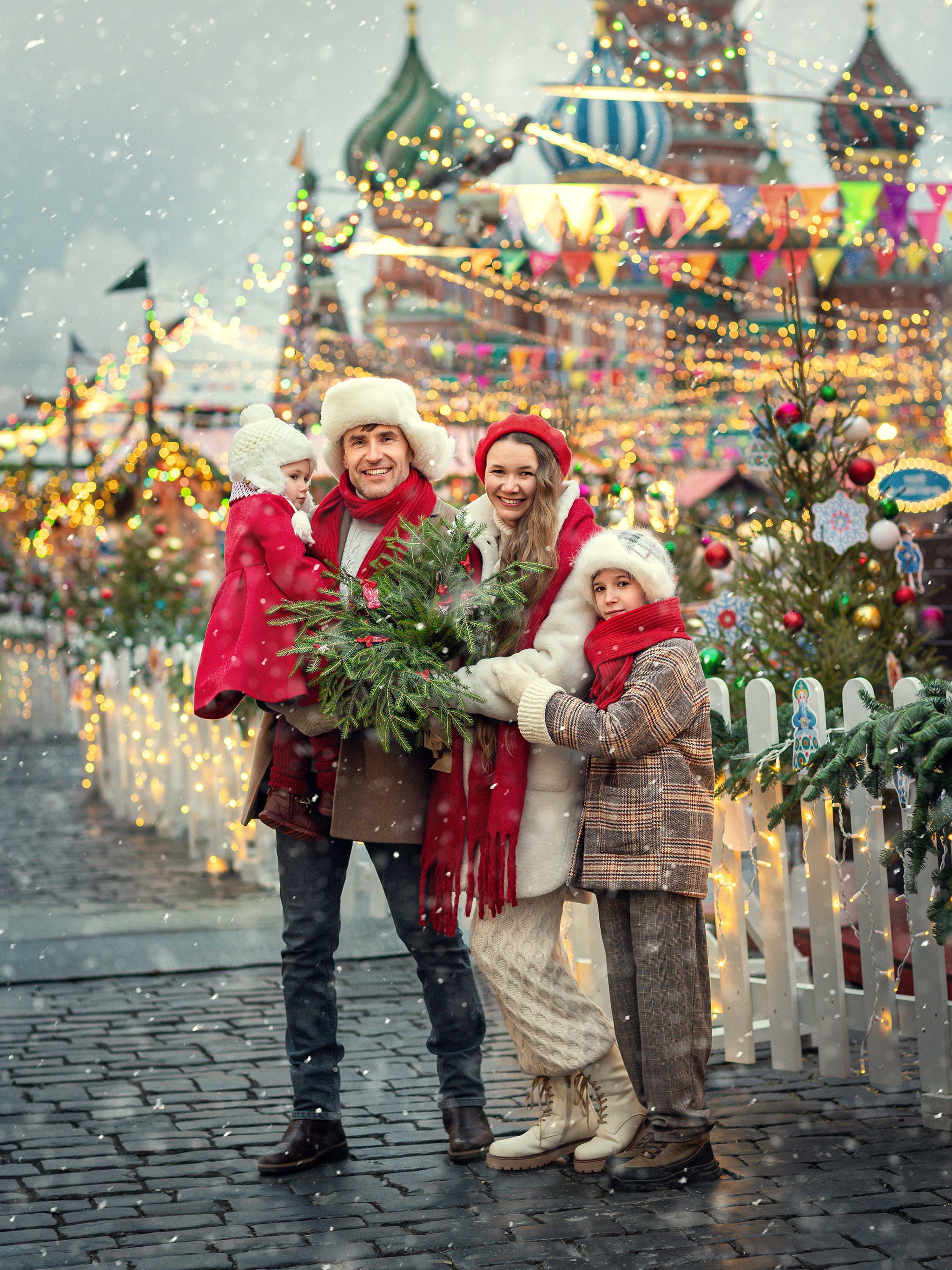 Семейная съемка на Красной площади. Детский и семейный фотограф Елена Михайлова в Москве