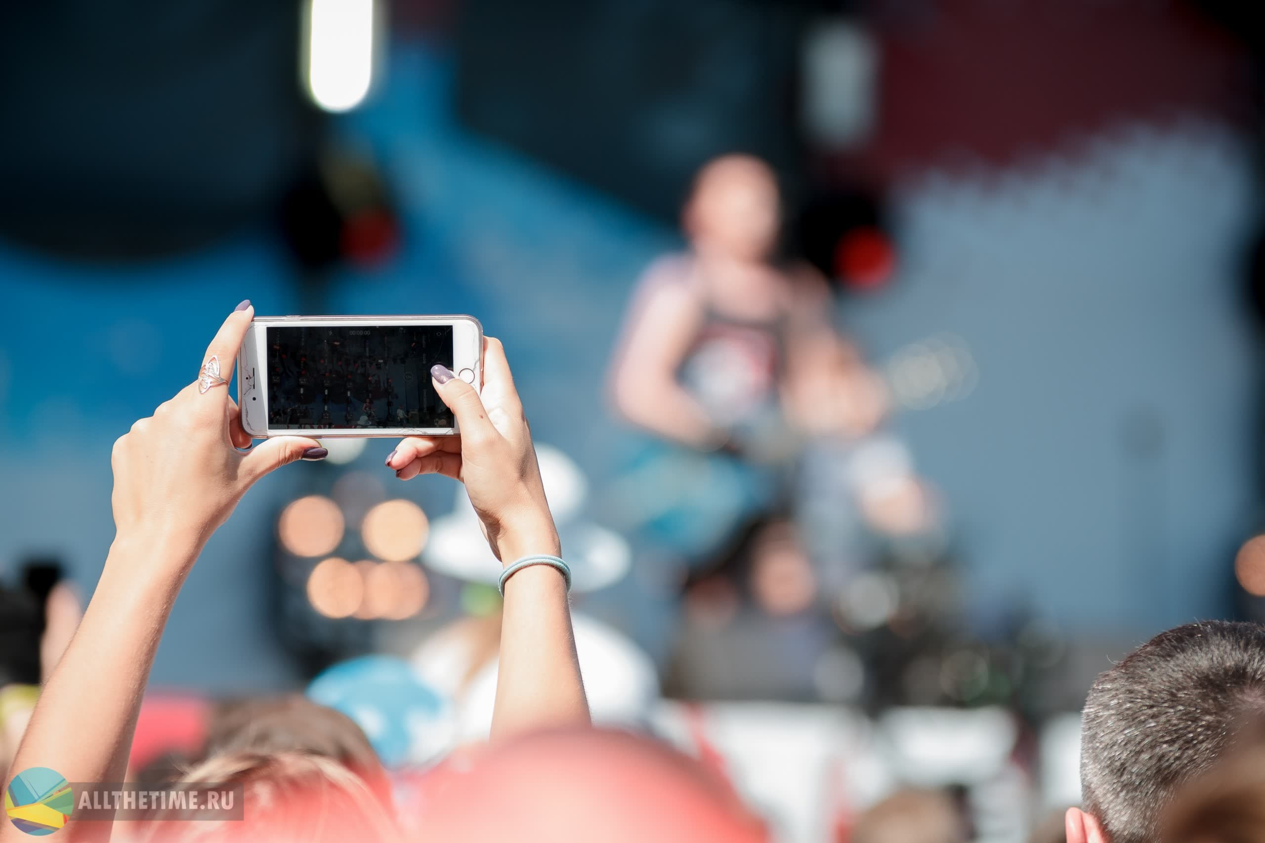 НАШИ В ГОРОДЕ. Магия музыки в кадре: Концертная Фотография