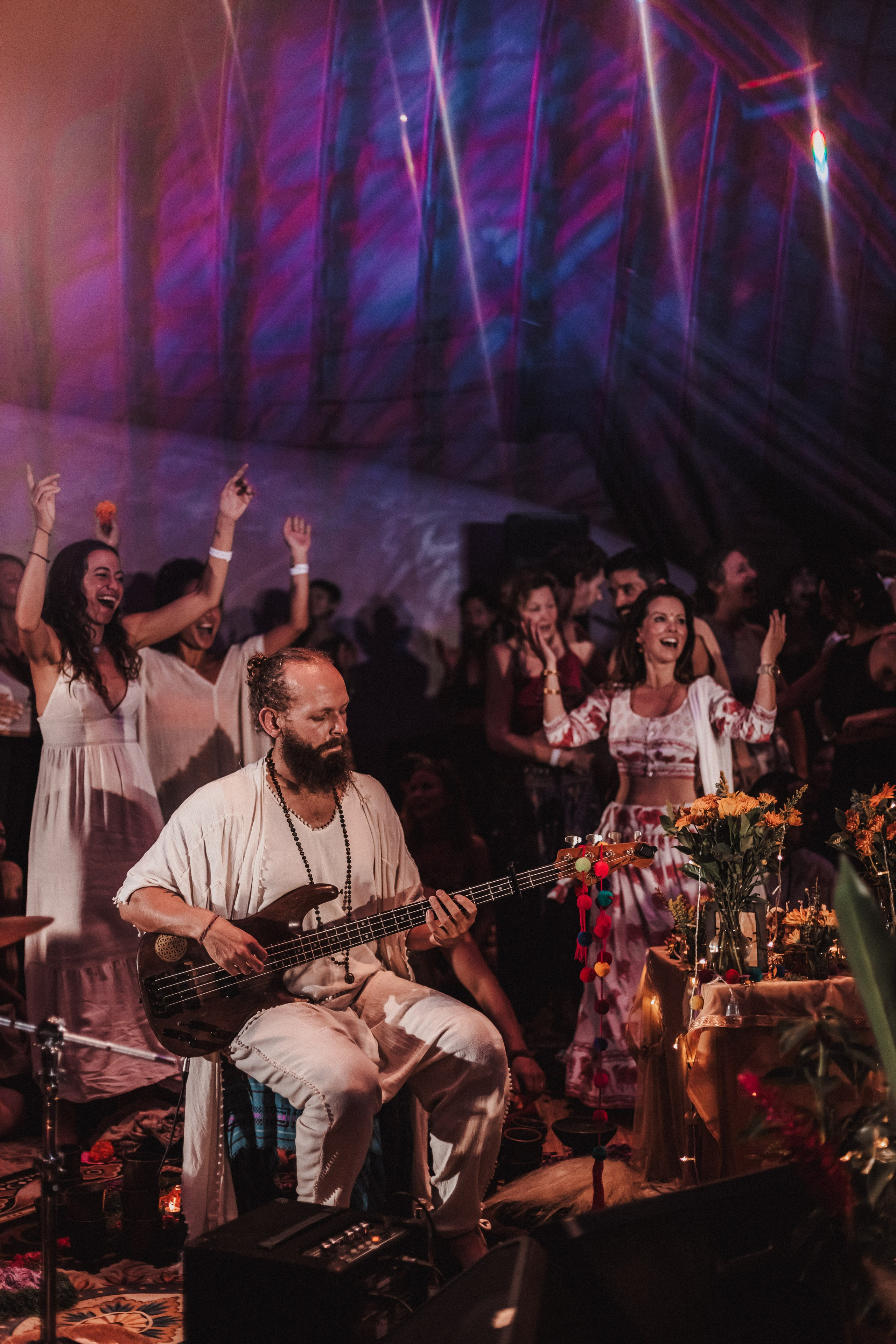 Hanuman Project kirtan at Alchemy march. Mariam Bagdasaryan