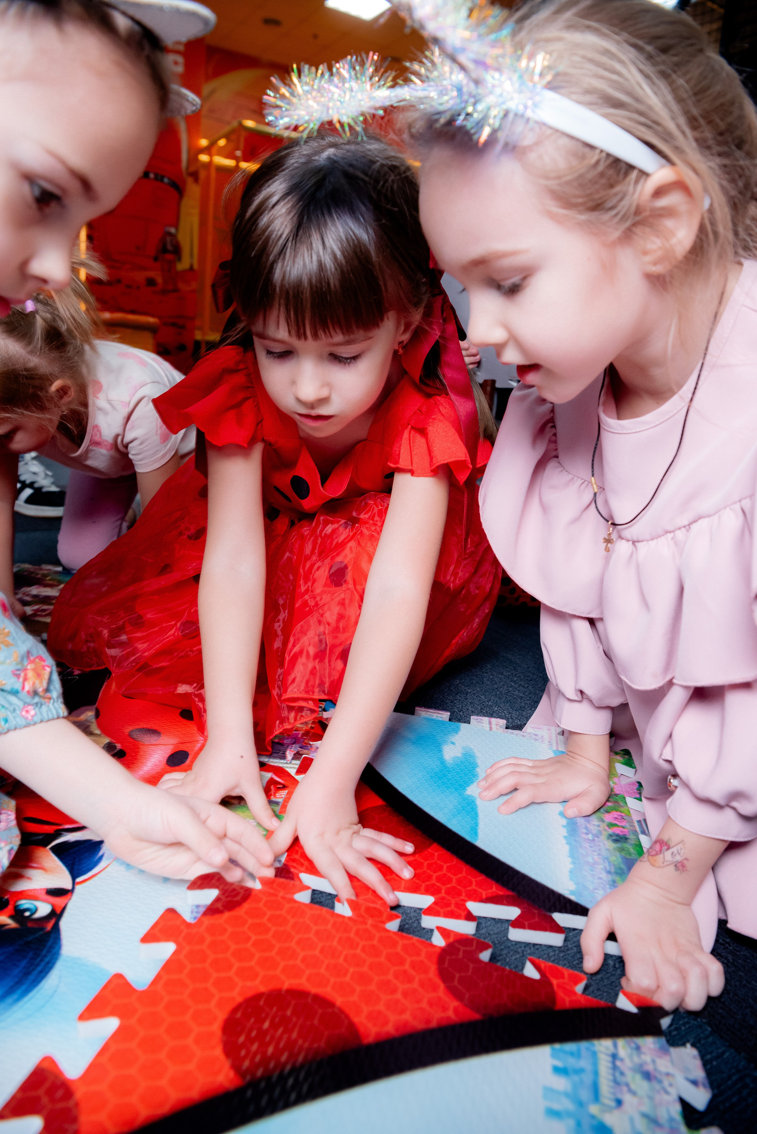 ДР в Локо Мотив Аниматоры Леди Баг. Фотограф в Волгограде и Волжском Александр Горбань