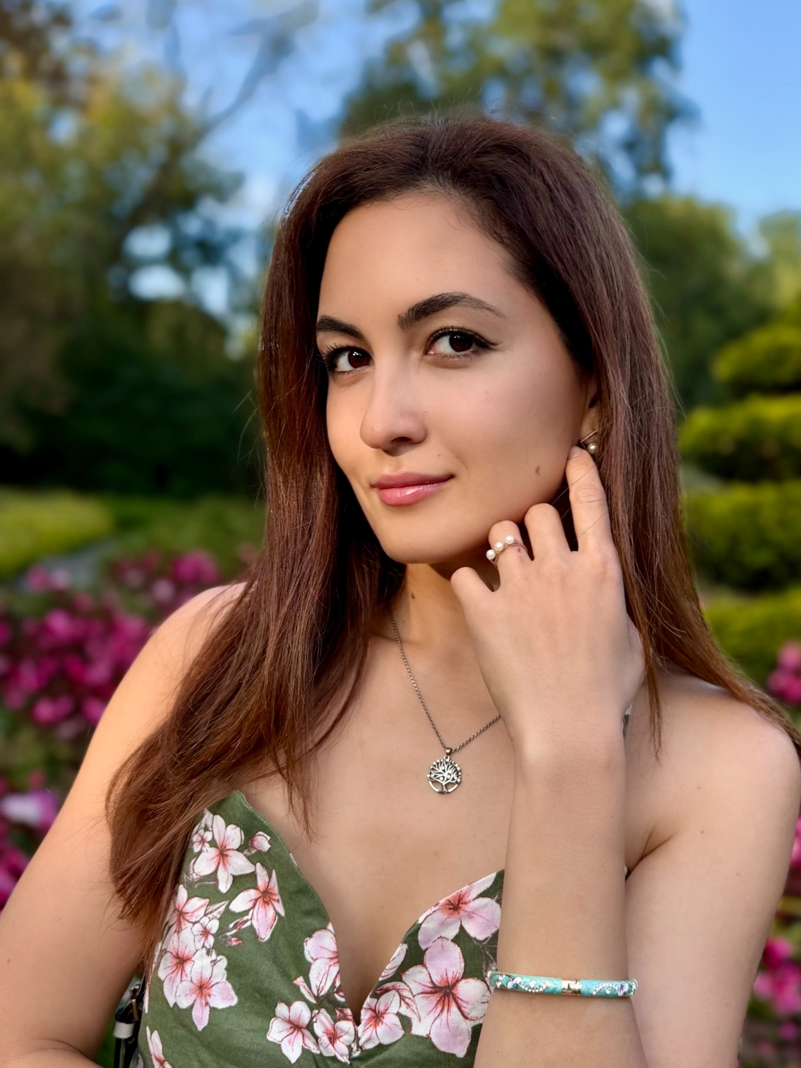 Шахноза с сыновьями. Студия фото, видеографии и мультимедийного дизайна в Москве Multi Frame Studio