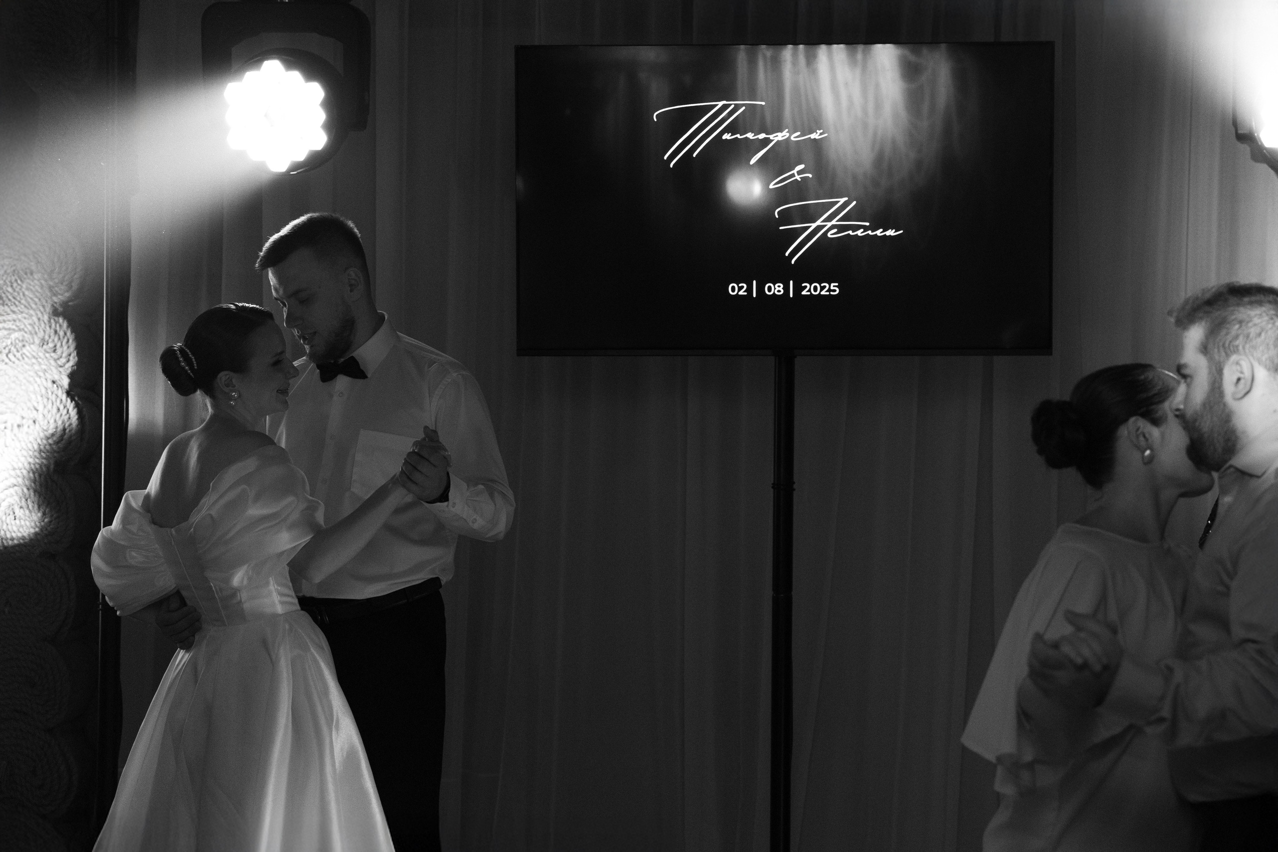 Свадебная фотосессия для Тимофея и Нелли в Сыктывкаре