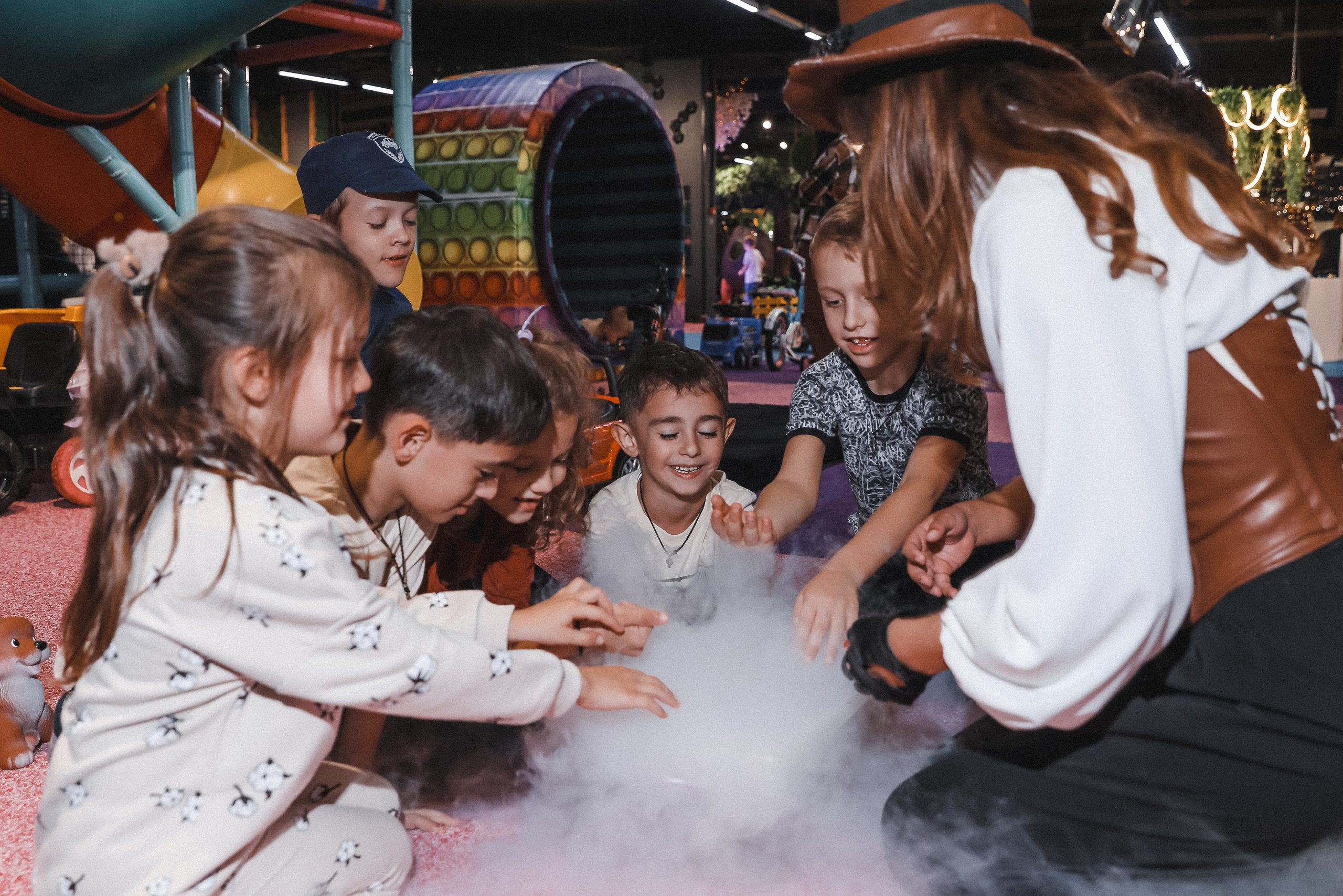 ДЕТСКИЕ МЕРОПРИЯТИЯ. Photographer Viktoriya Markushina «My world throug»