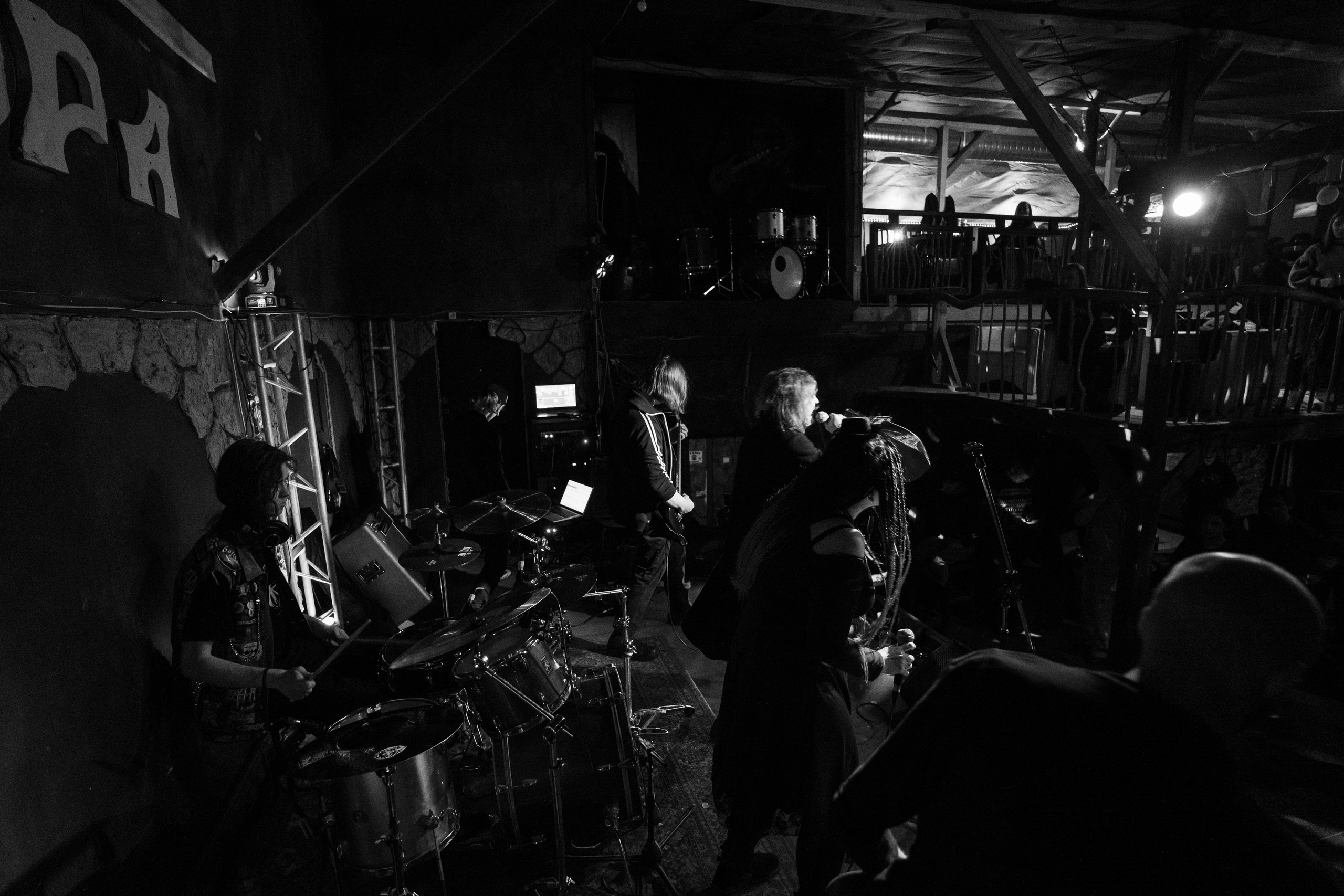 Ночь На Земле|Нора, Псков. Концертный и репортажный фотограф в Санкт-Петербурге Слава Пахомов