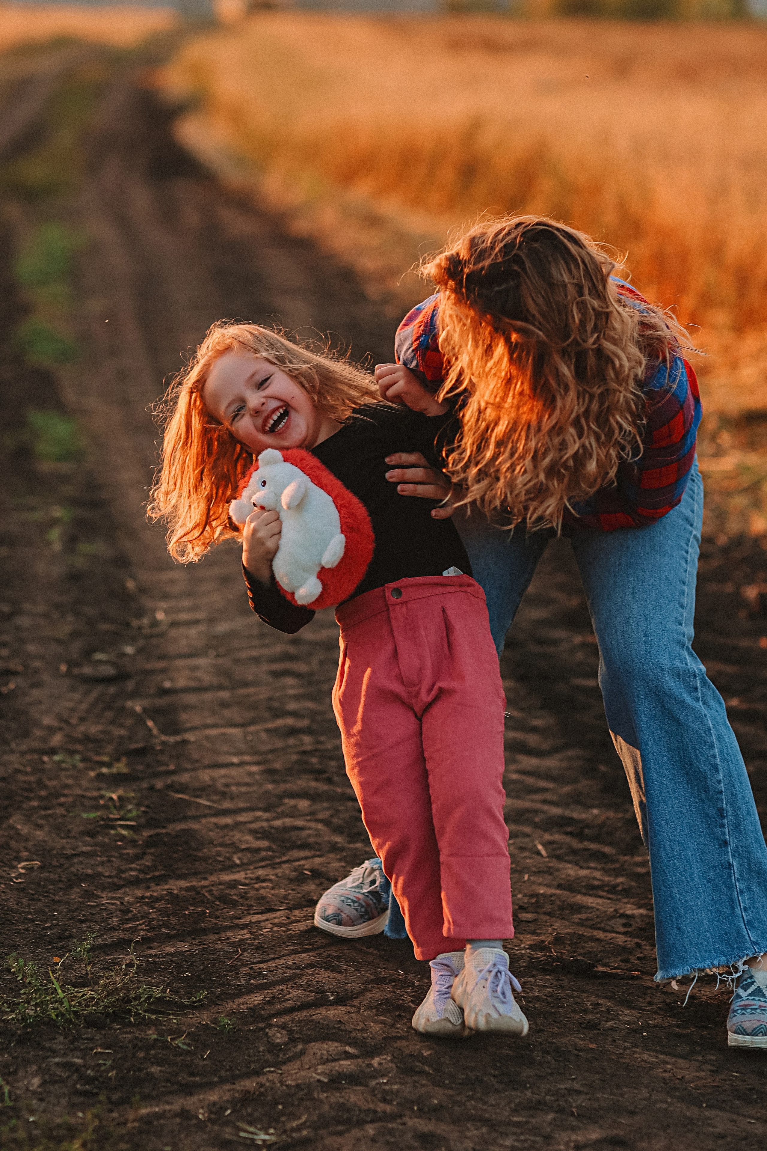 Поле. Семейный фотограф Тюмень, фотограф на роды Салмина Мария