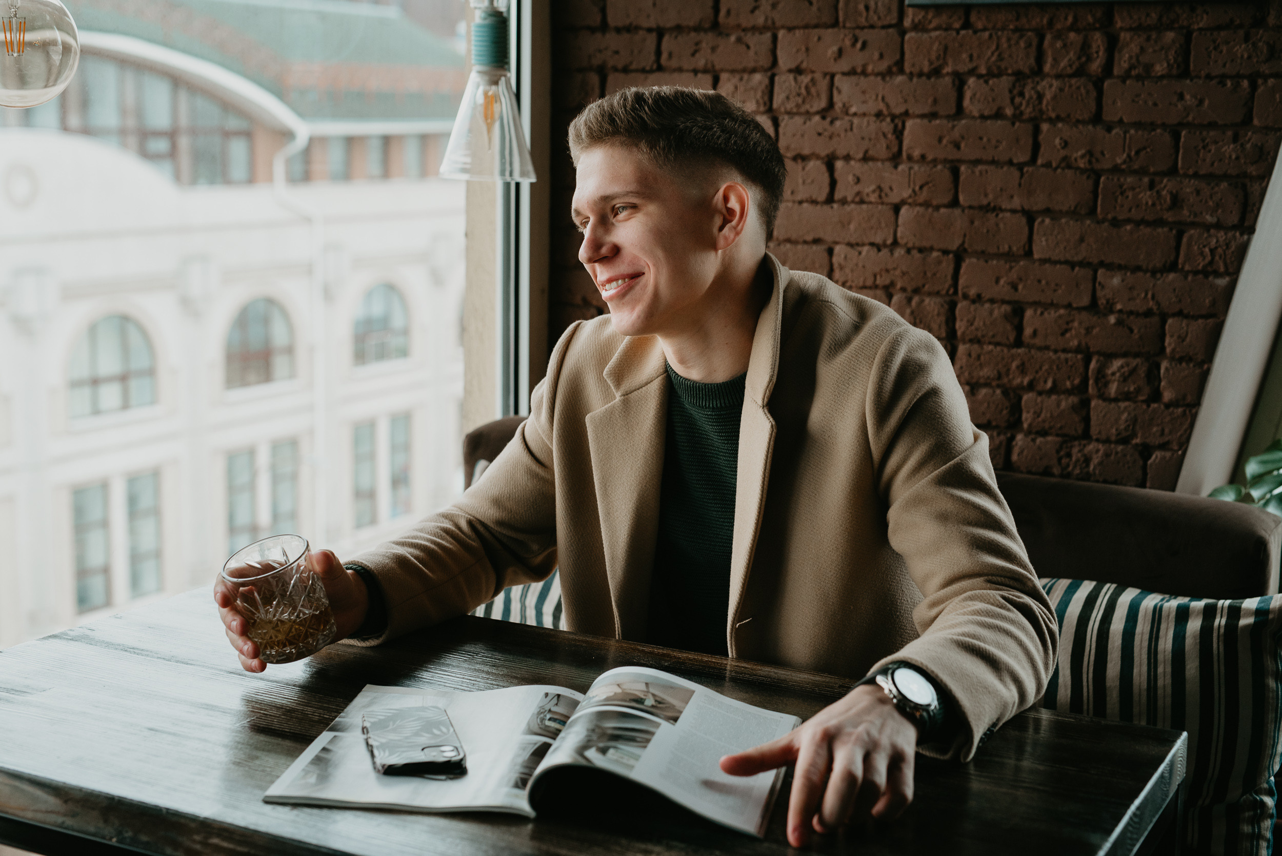 Кирилл. Я помогу запечатлеть радостные моменты Вашей жизни