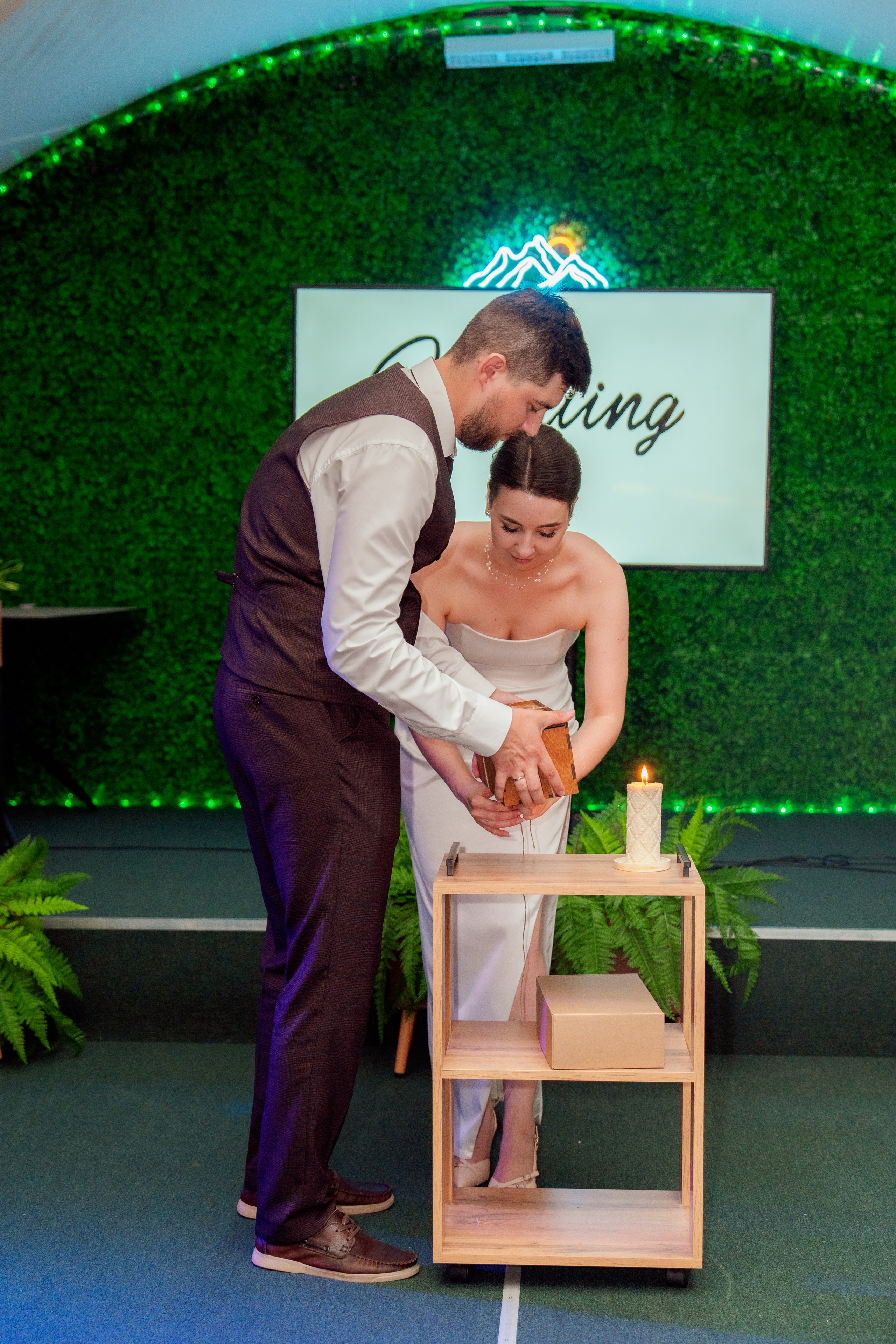 Влад и Наталья. Свадебный банкет. Свадебный фотограф Москва