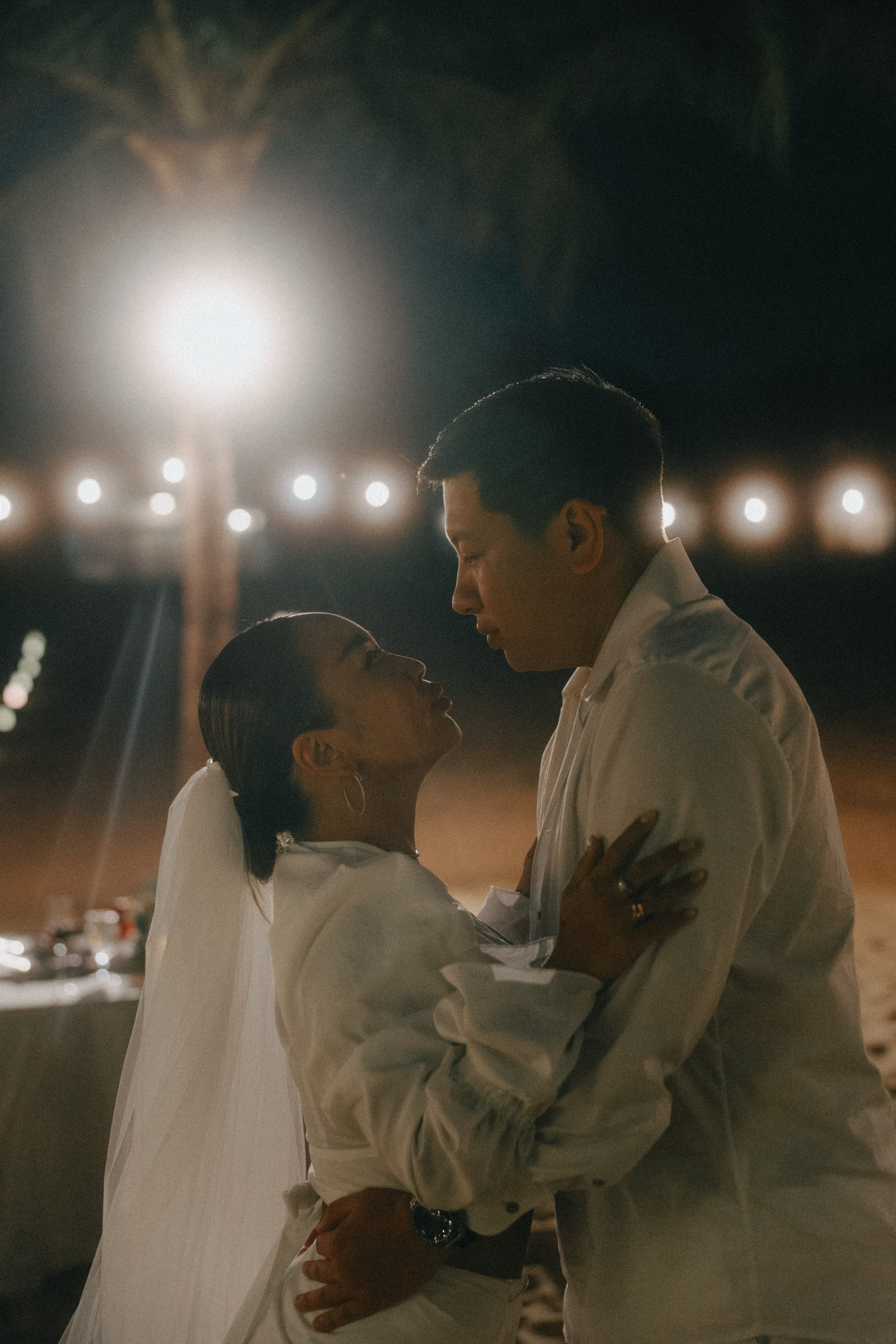 Руслан & Ирина. La Marée wedding agency Свадебное агентство на Фукуоке, Вьетнам — организация свадеб, декор, координация и помощь парам для идеального дня