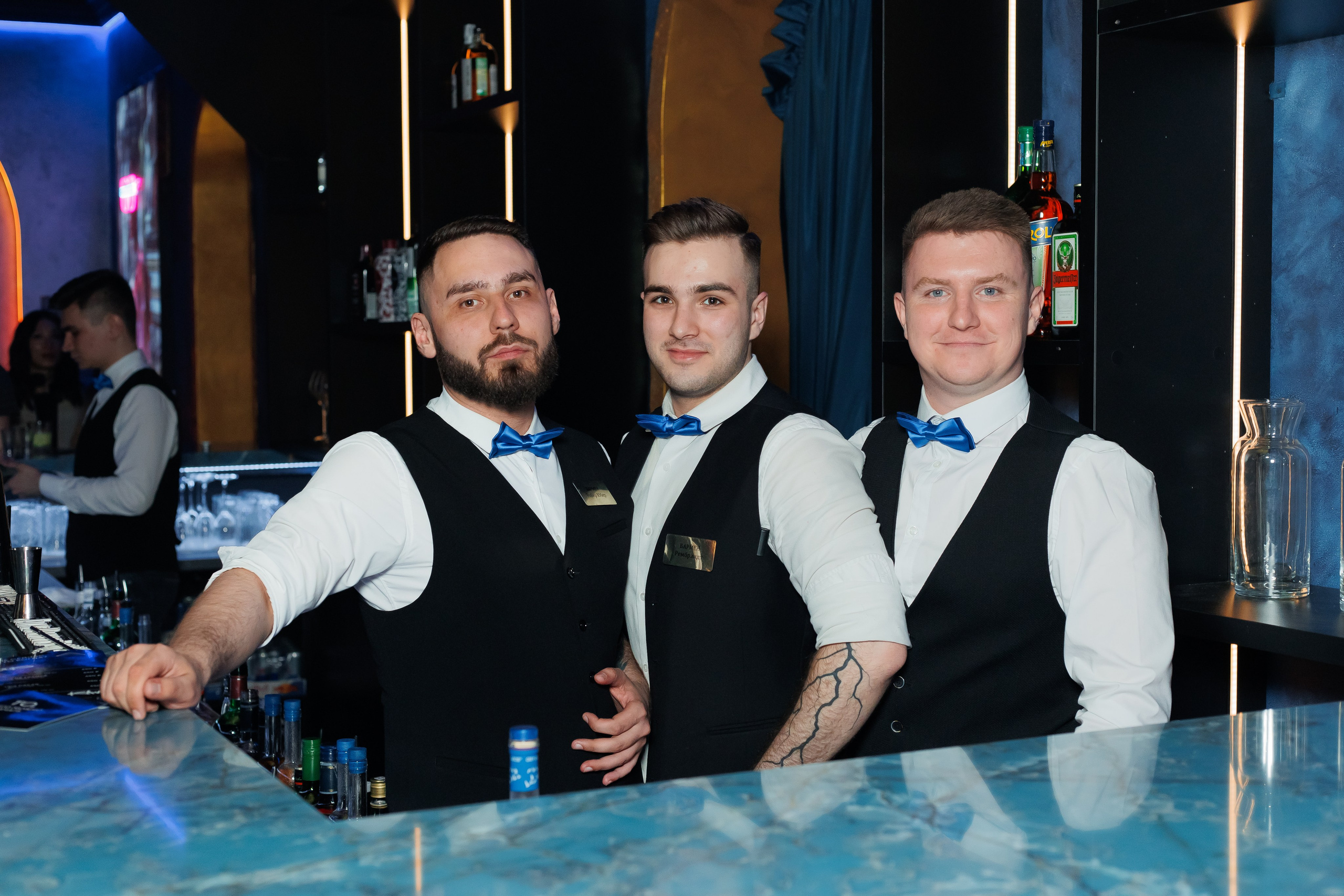 ЛУВР [Открытие Ночного клуба]. СВОИ. ФОТООТЧЕТЫ-СОБЫТИЯ-МЕСТА