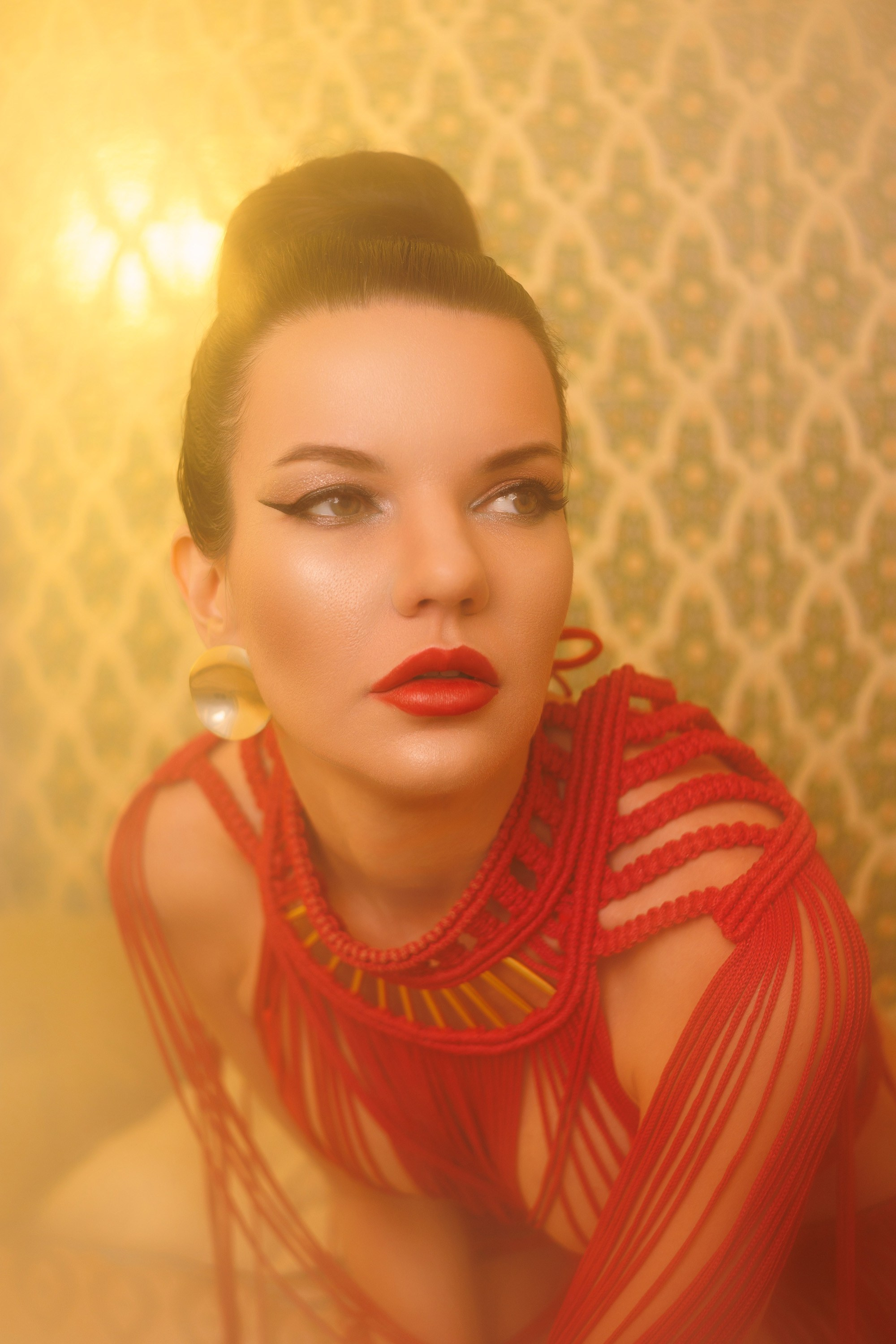 Фотосессия в студии студии с песком WoodStudio Miraj. Владимир Власенко — женский фотограф в Москве