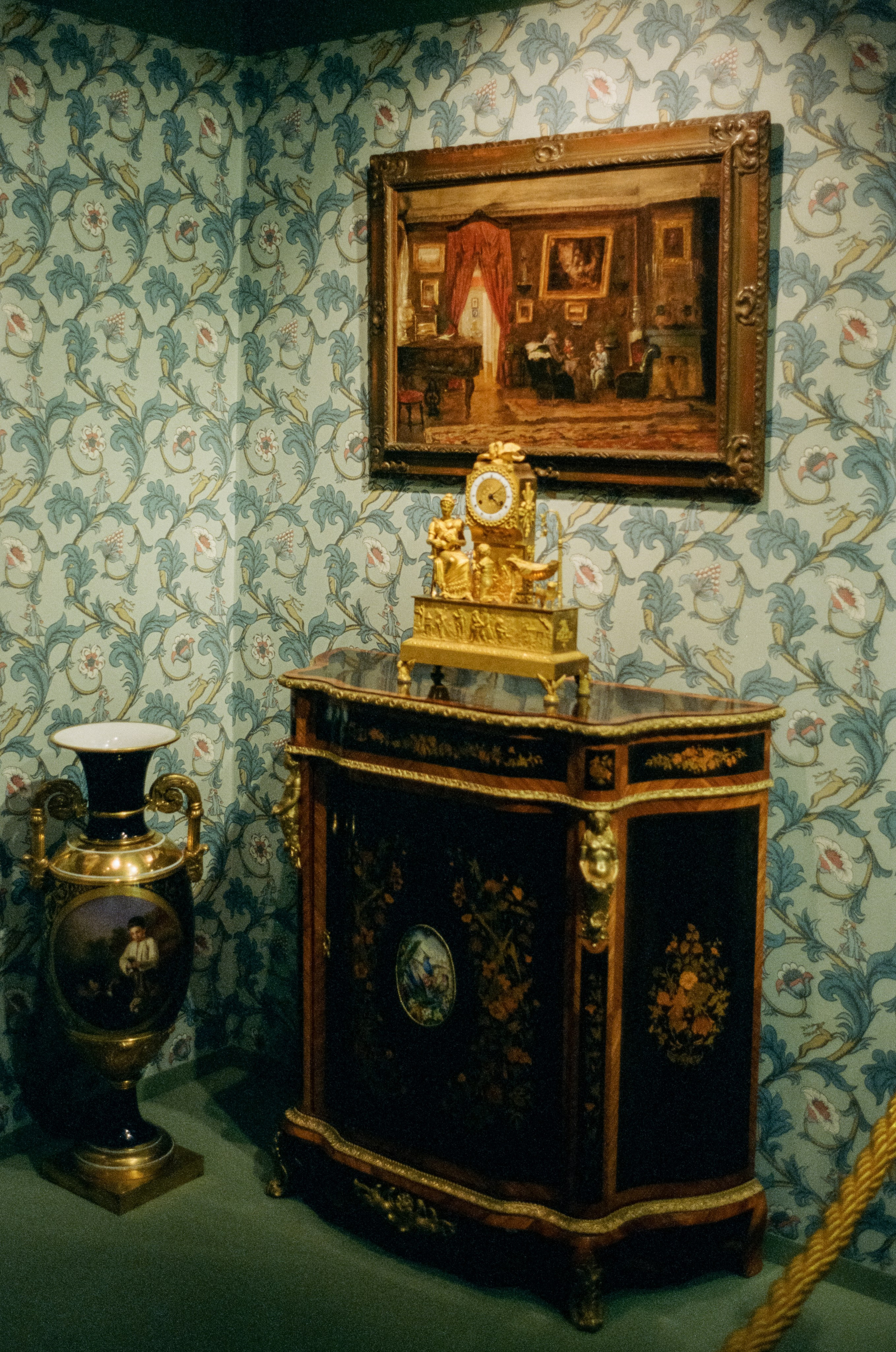 Музей Тропинина / Перспектива 500T (Kodak Vison 3 500T) / Contax G1