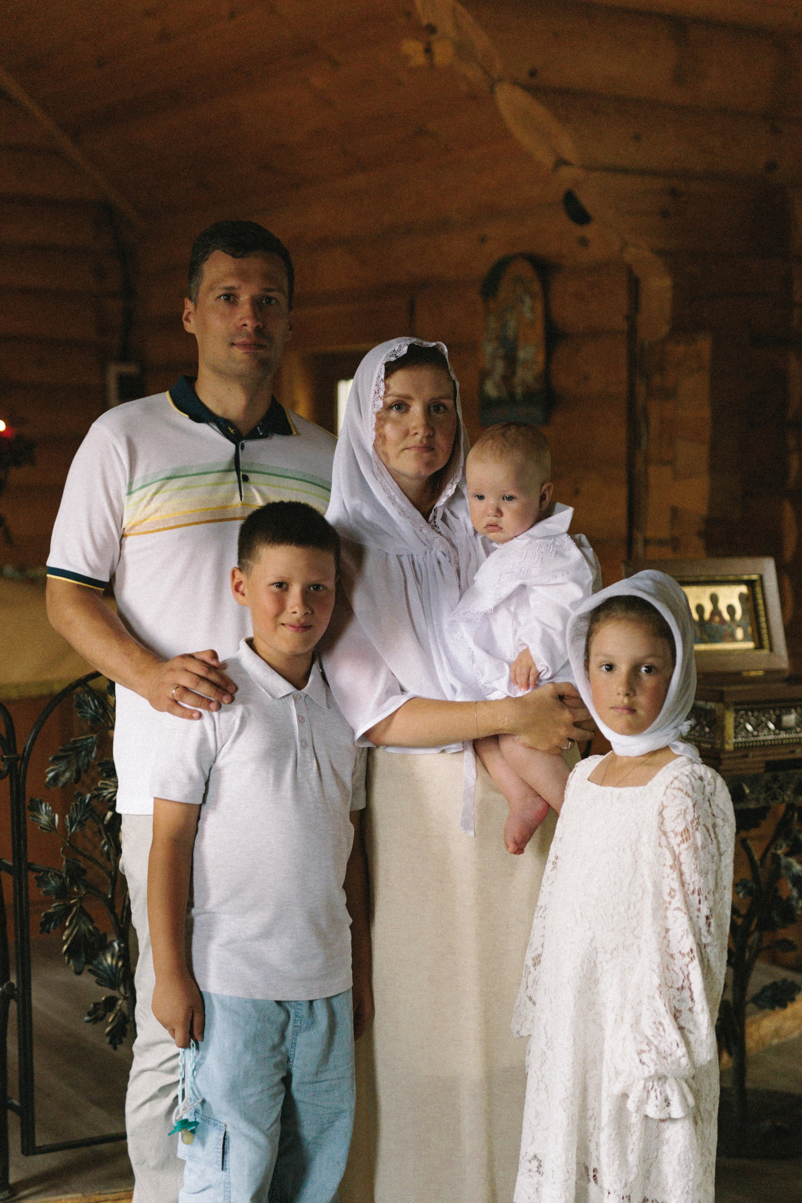 Крещение брата и сестры. Фотография о важном