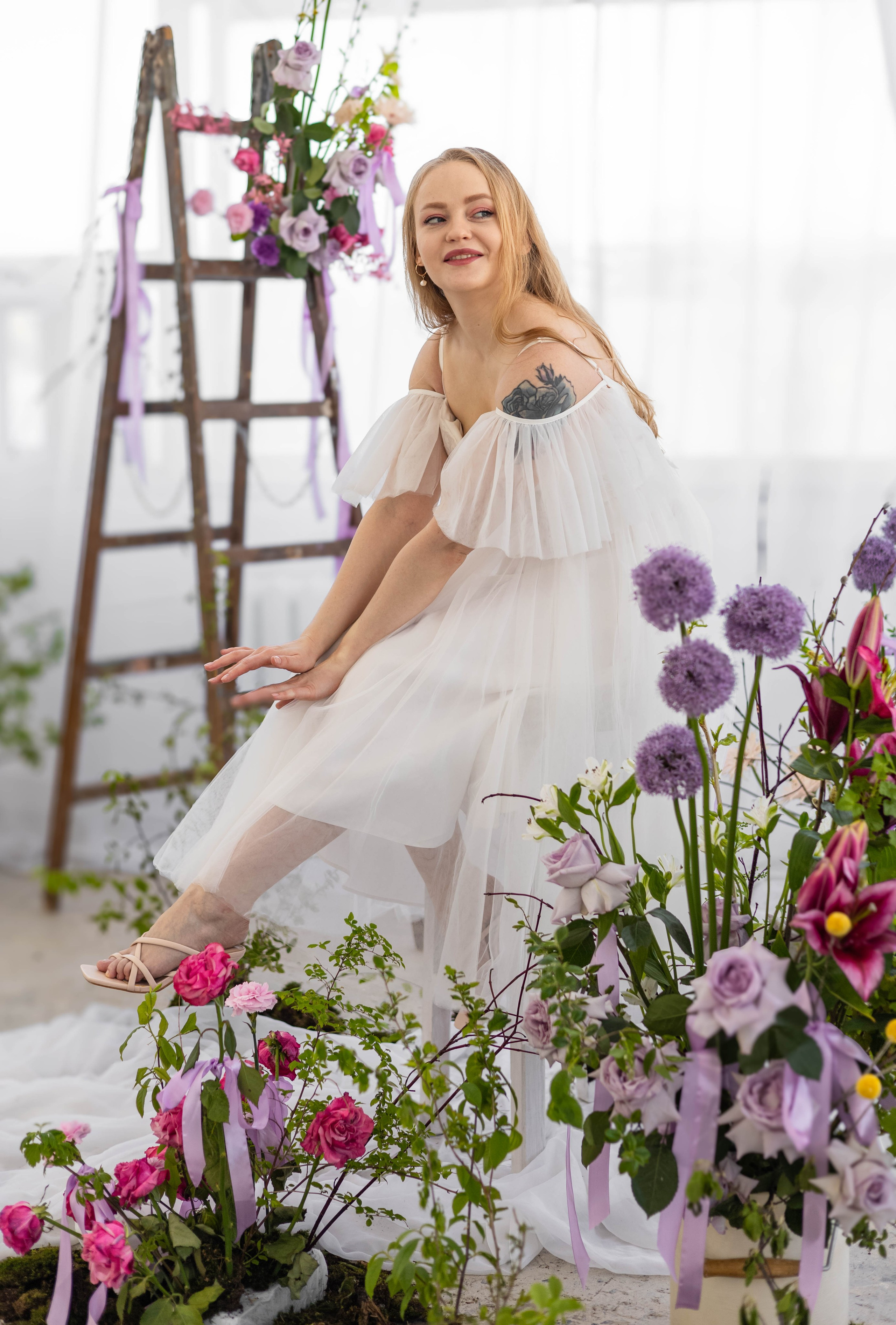 Елена. Escalier floral. Портретный фотограф Панферова Регина г. Санкт-Петербург, г. Казань