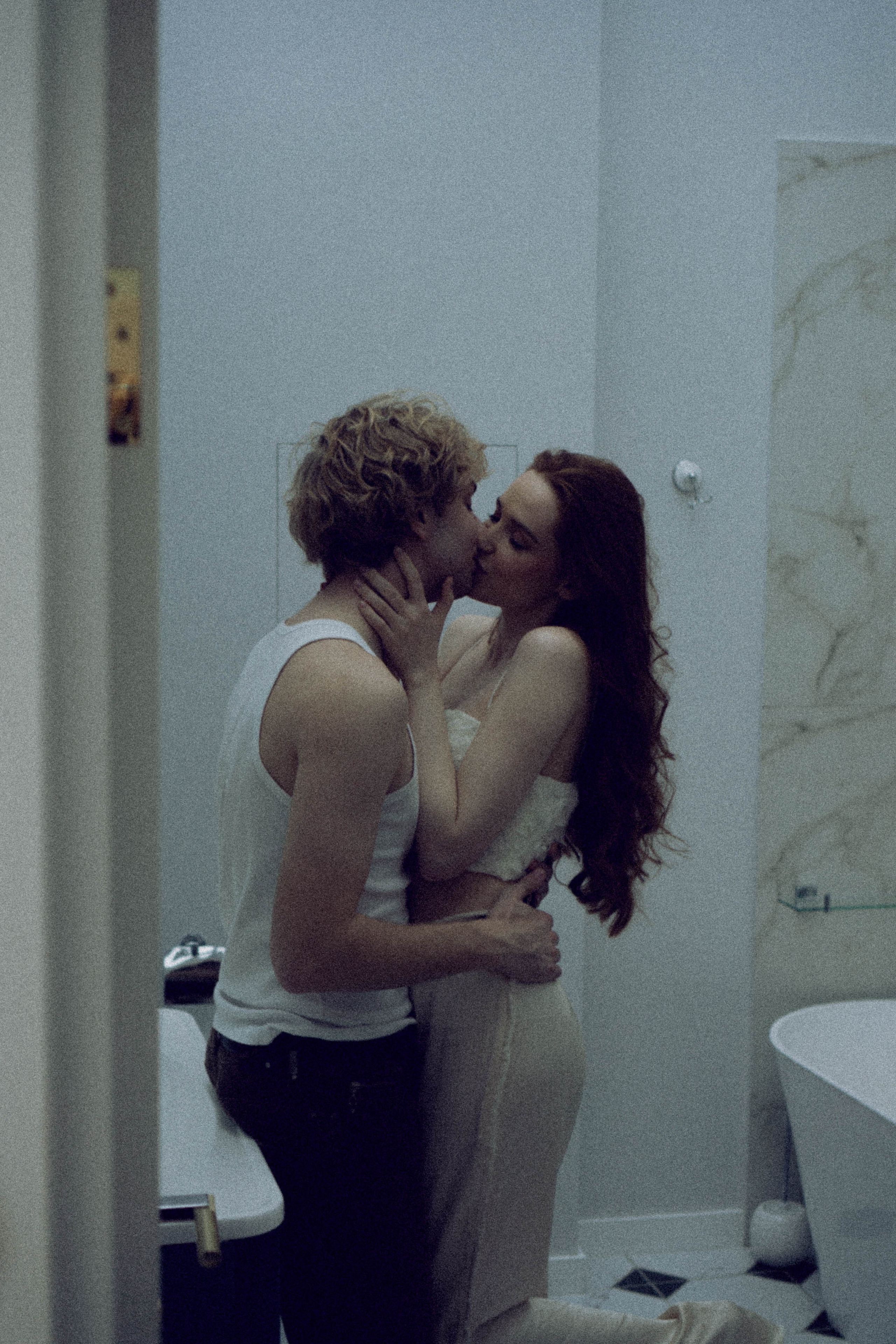 СВАДЕБНАЯ СЬЕМКА В ОТЕЛЕ. СБОРЫ ЖЕНИХА И НЕВЕСТЫ И ТАКЖЕ ТОР И ПОДГОТОВКА К ПРОГУЛКЕ. Профессиональный фотограф, Санкт-Петербург — Виктория Богомолова