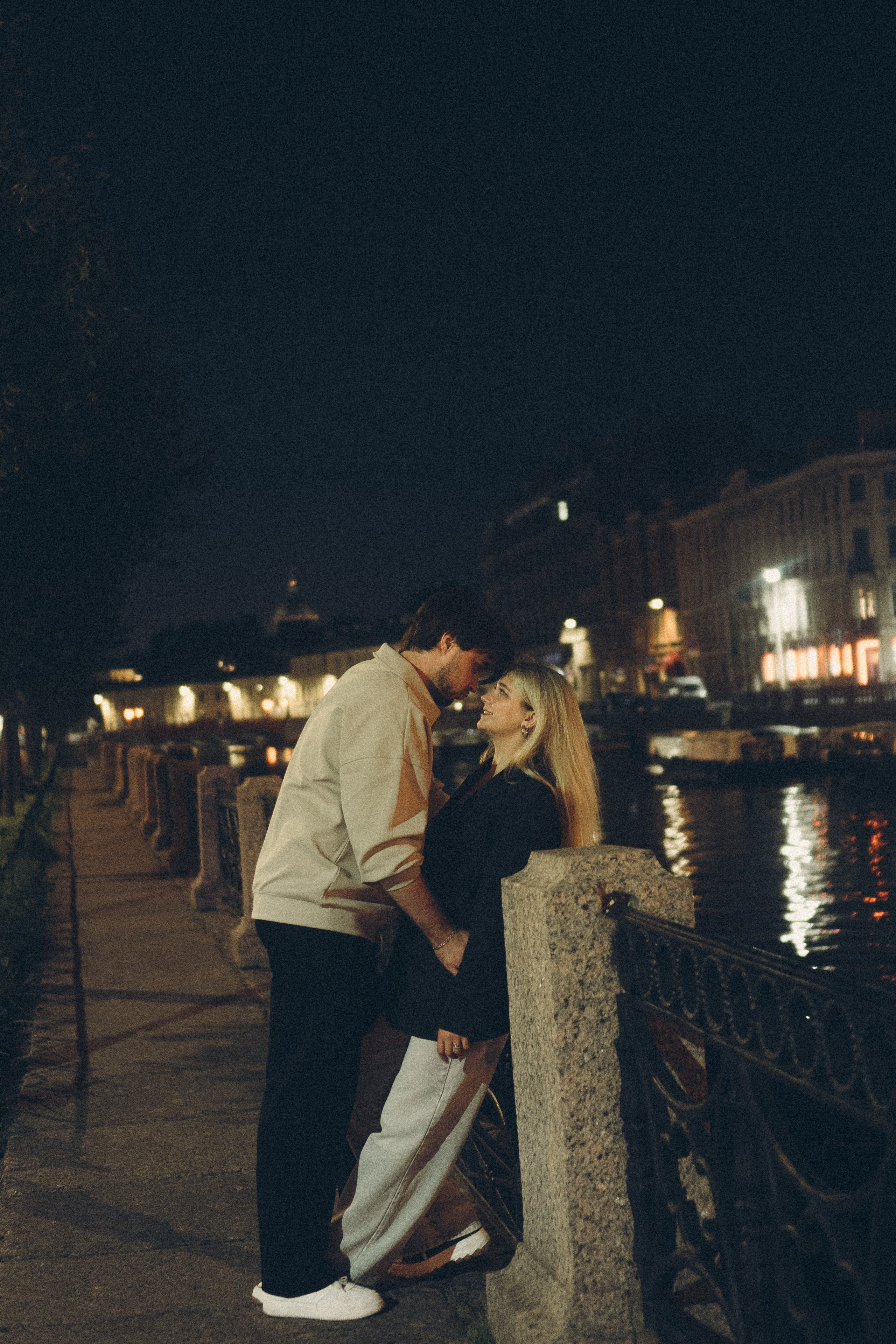 ПРОГУЛКА ПО НОЧНОМУ ГОРОДУ. Профессиональный фотограф, Санкт-Петербург — Виктория Богомолова