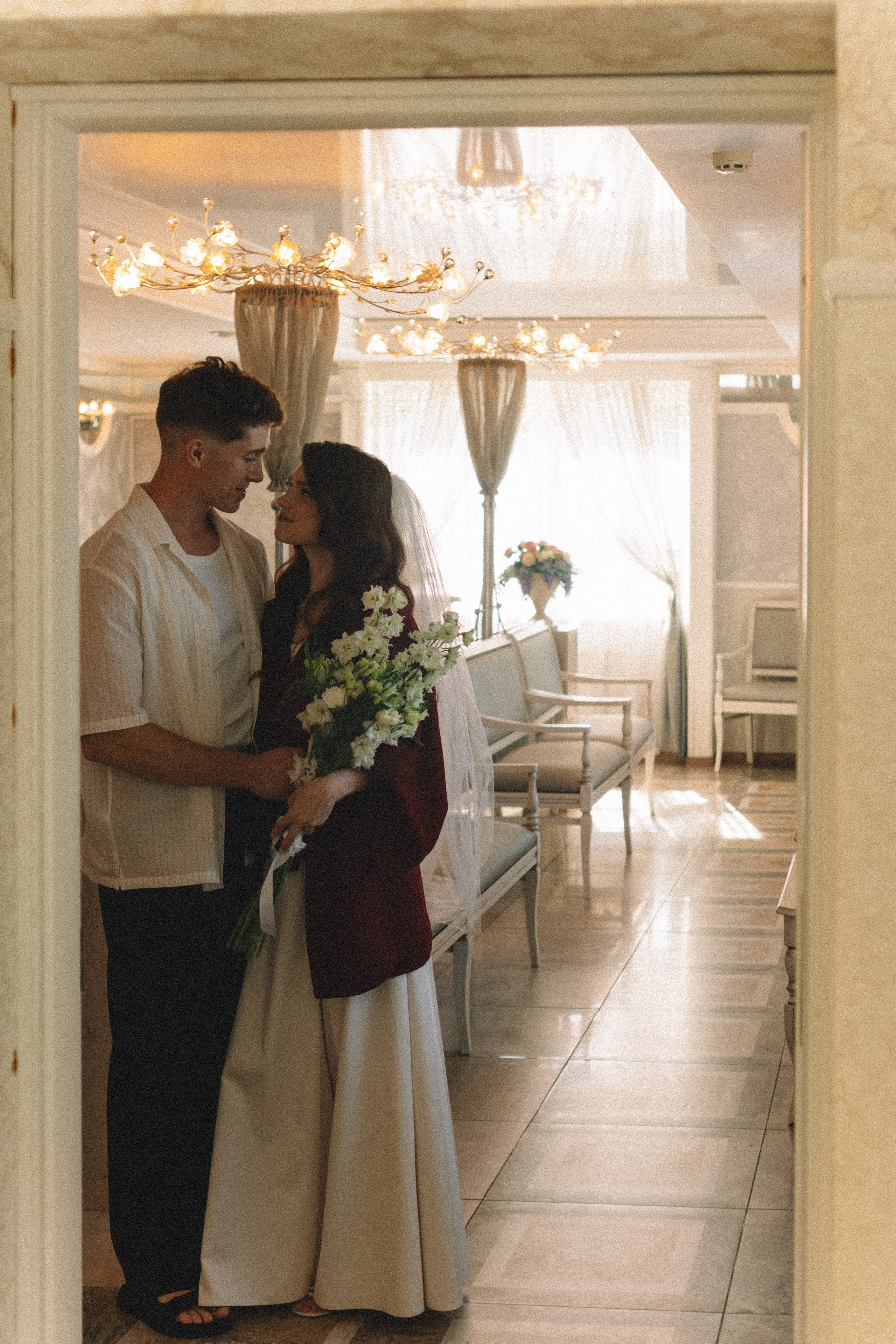 СВАДЕБНАЯ СЬЕМКА В ПЕТЕРГОФЕ И СЬЕМКА РЕПОРТАЖА В ЗАГСЕ ПЕТЕРГОФА. Профессиональный фотограф, Санкт-Петербург — Виктория Богомолова