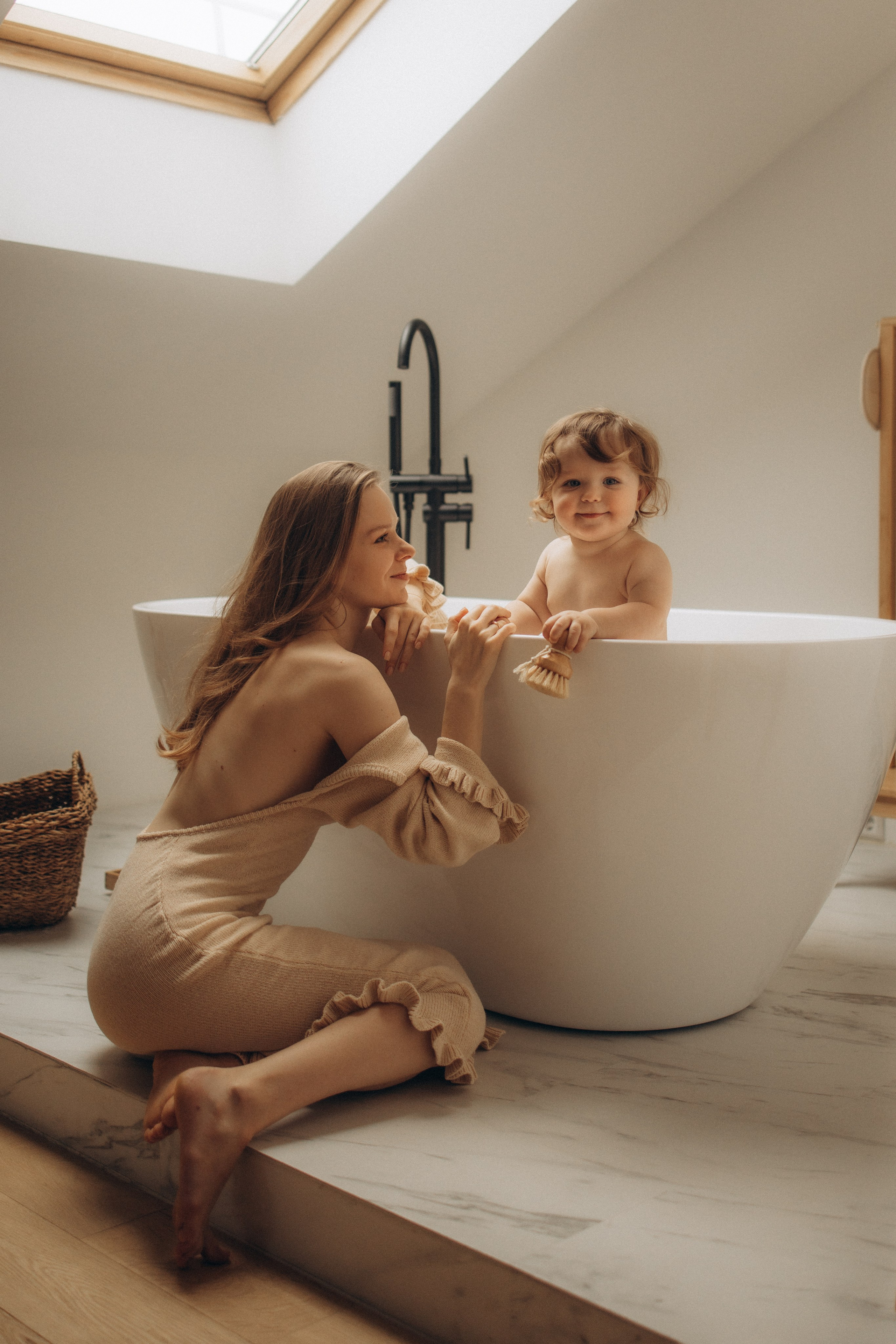 Алена, Вова, Святик. Фотокарточки о вас и о большой любви!