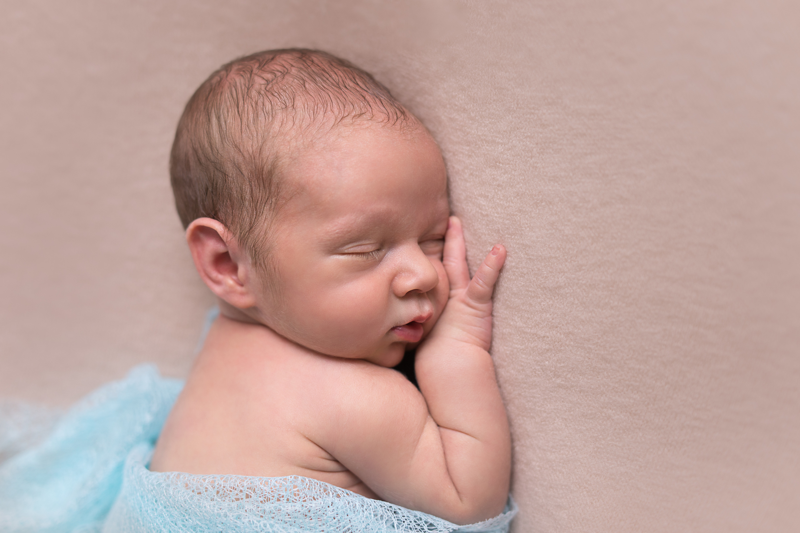 Новорожденные. Фотограф в Новосибирске