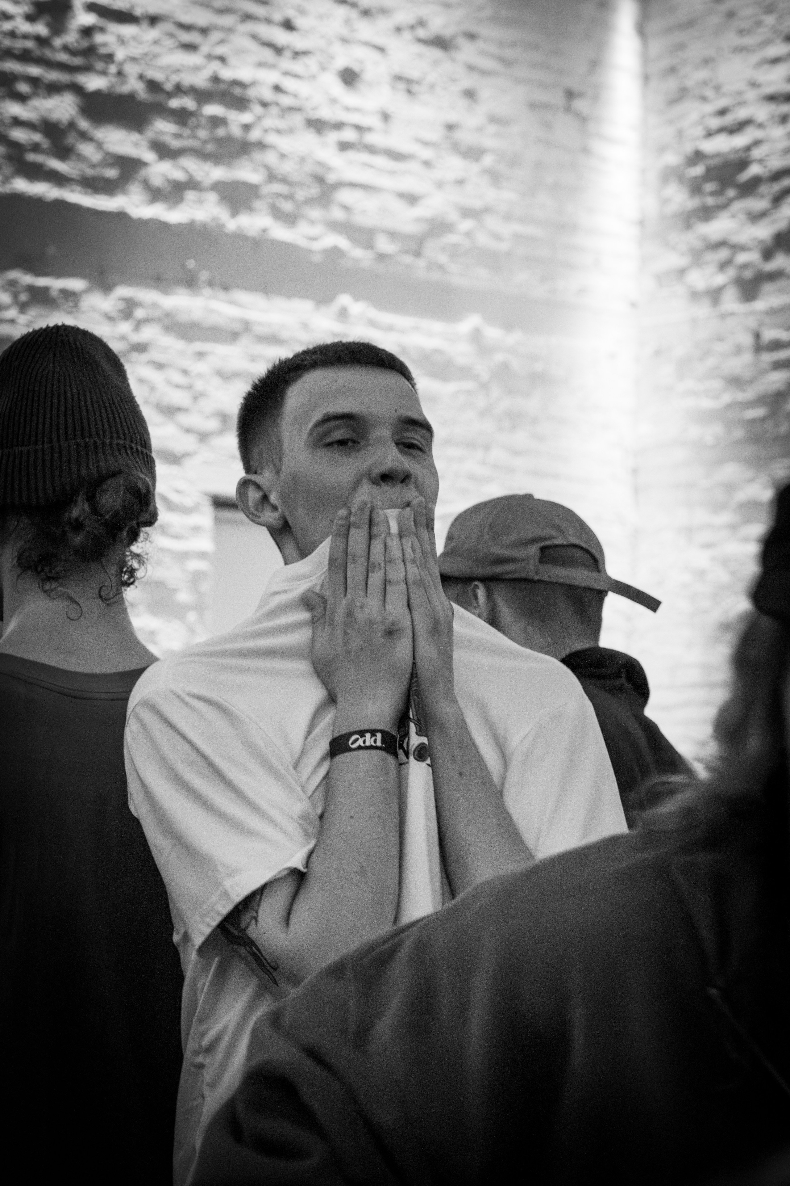 ODD BATTLE 04/05 (@youlovebu). Соня бу тебя сфоткала