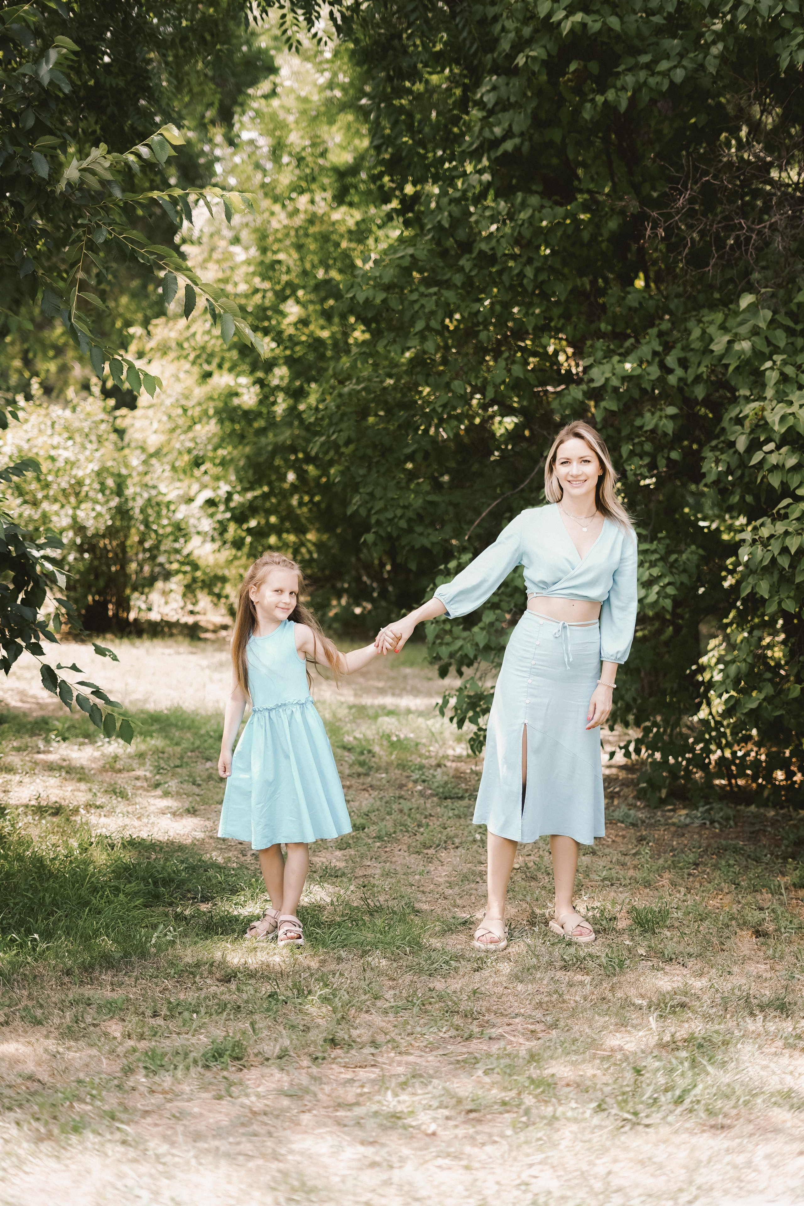 Катя и полина. Фотограф Валерия Крахмалева