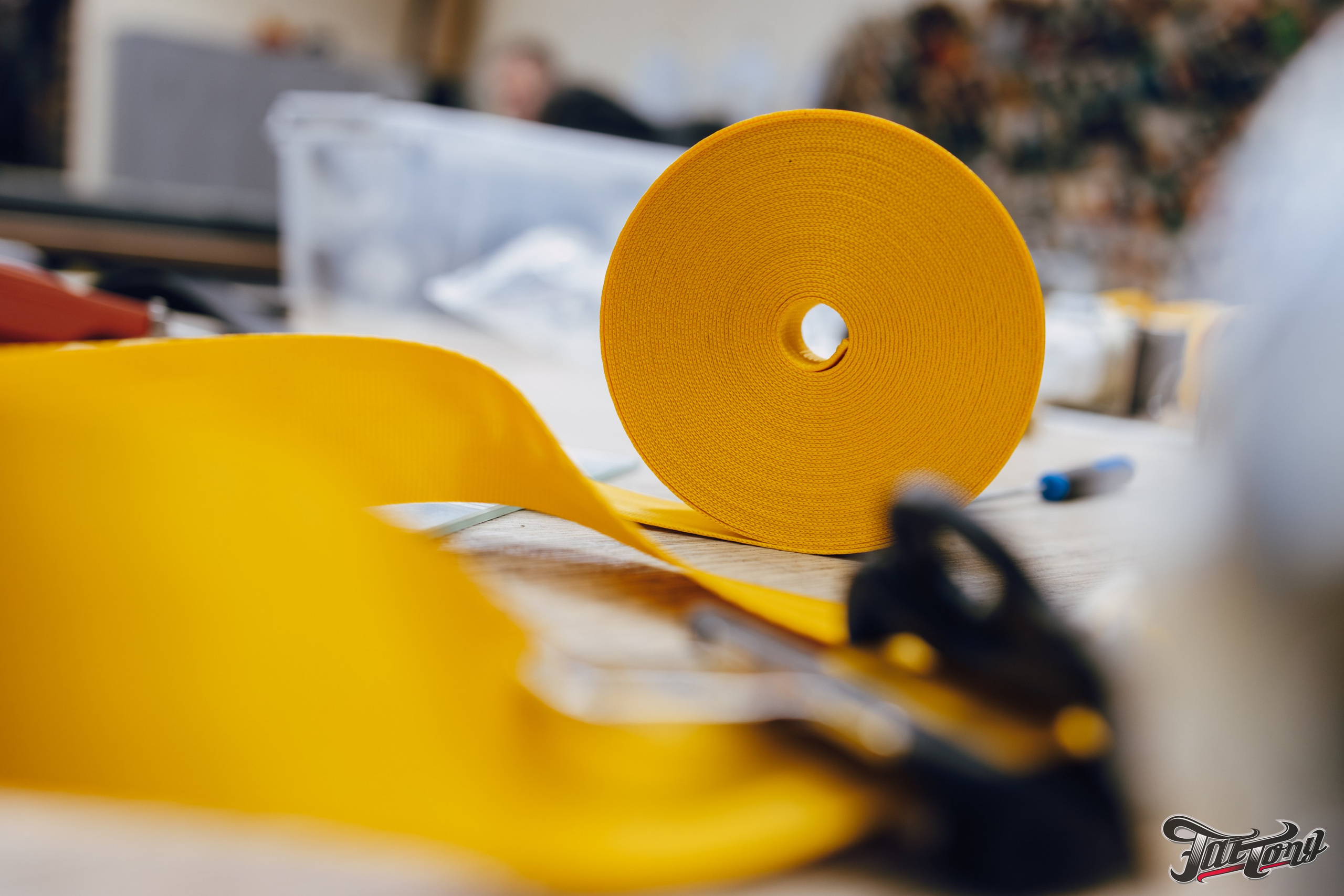 RAM TRX замена ремней безопасности и оклейка в полиуретан. DeLorein