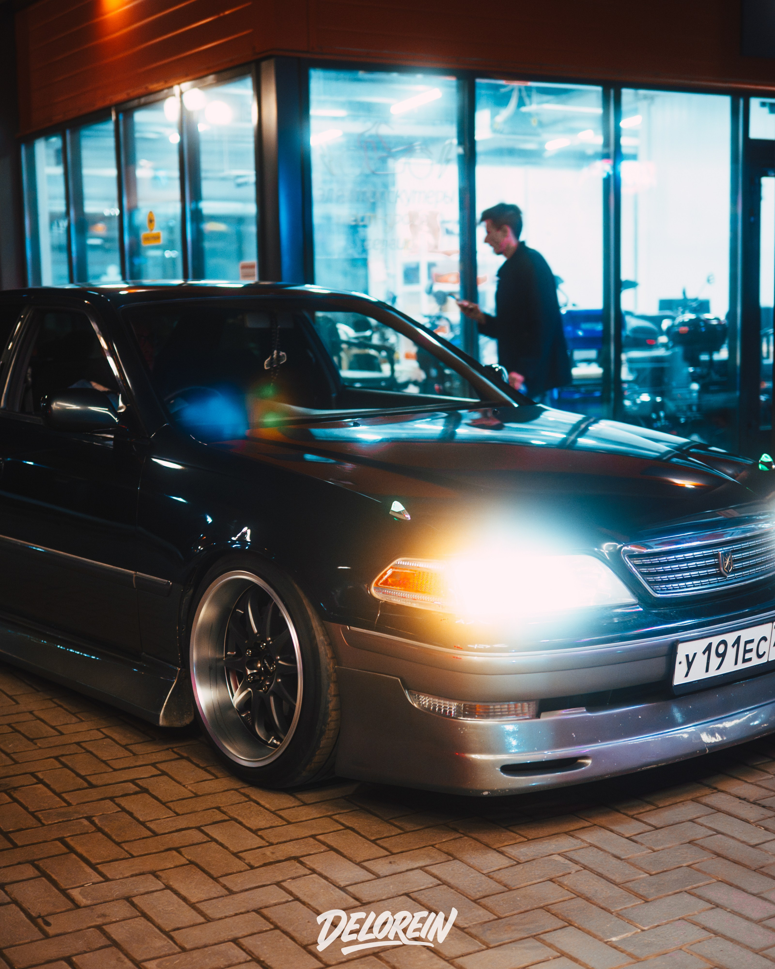 Downfly 25 марта 2026. DeLorein