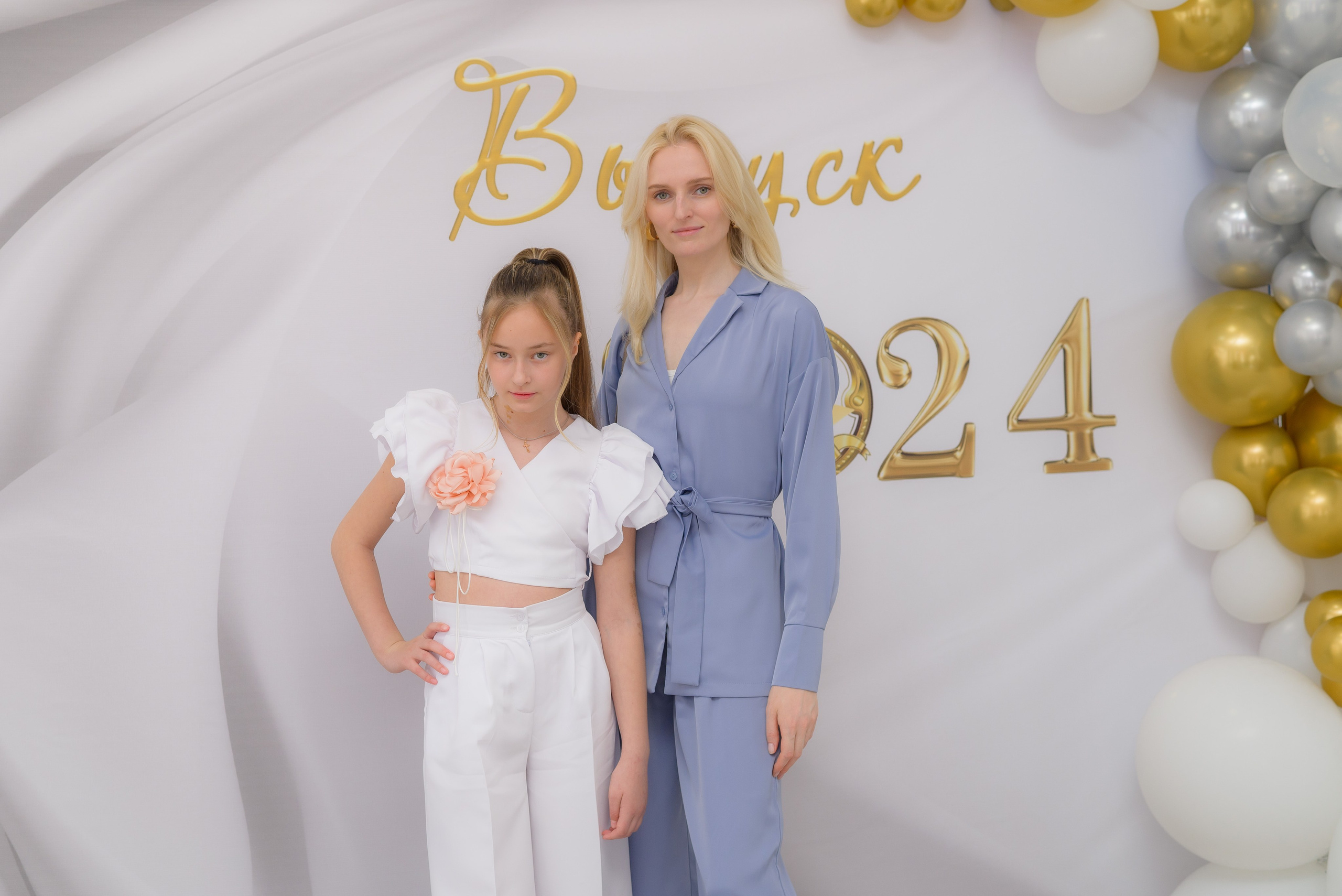 Выпускной 4классы. Выпускные книги Анапа Новороссийск Краснодар