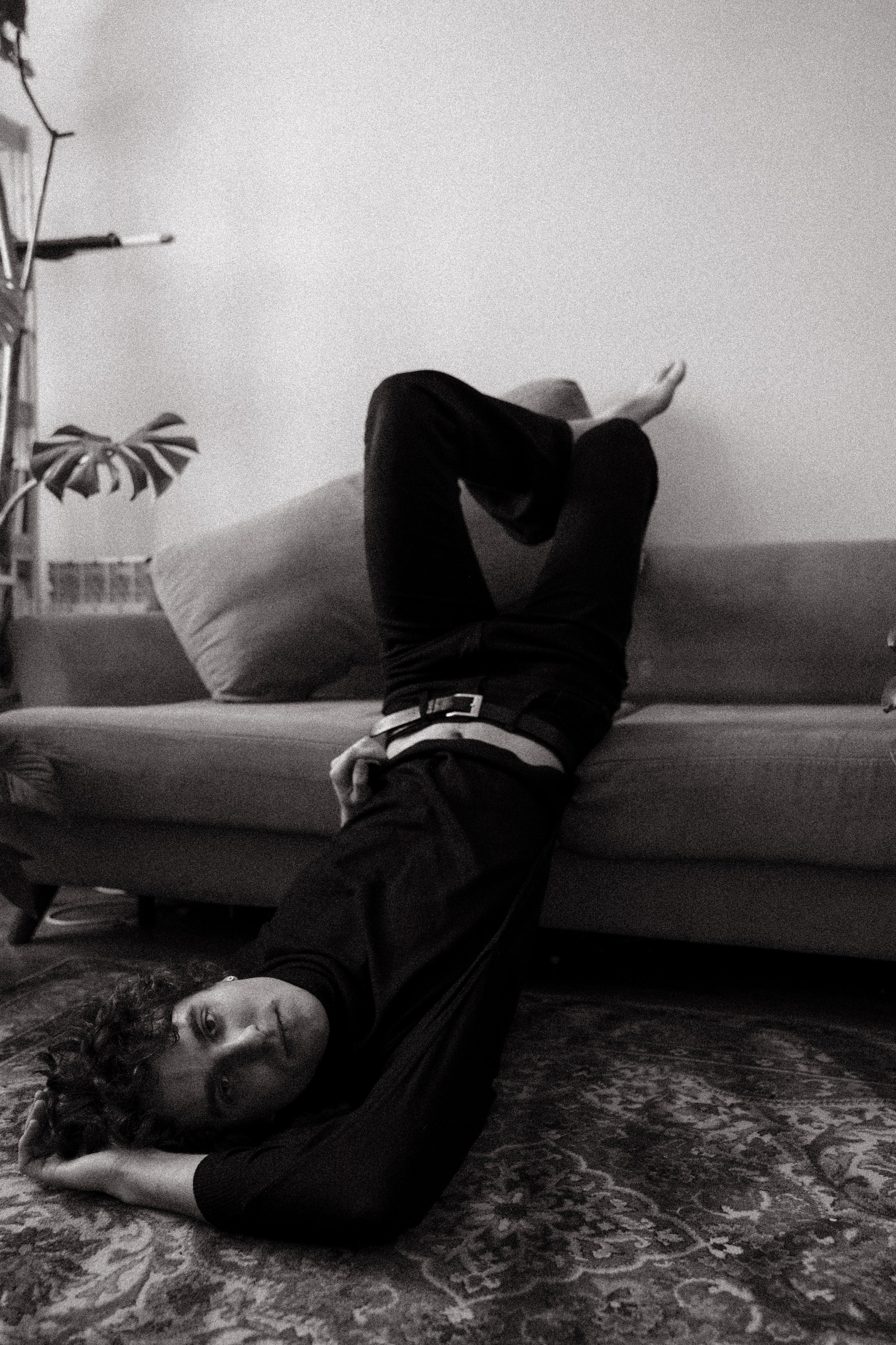 Зорко одно лишь сердце. Главная