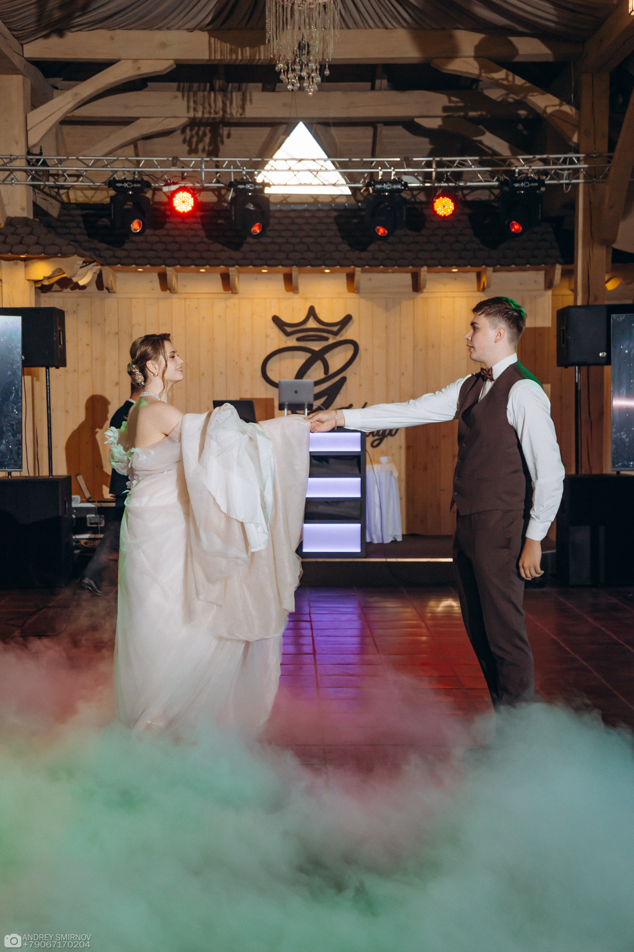 Свадьба. FOTOZ Studio / Фотовидеомейкер Андрей Смирнов