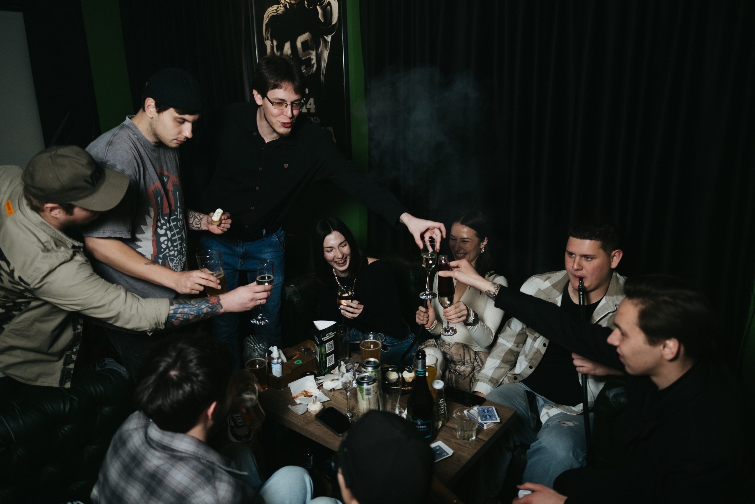 День рождения кальяной NUASMOKE 11 лет. Свадебный и репортажной фотограф Денис Ожигин в Краснодаре и Краснодарском крае