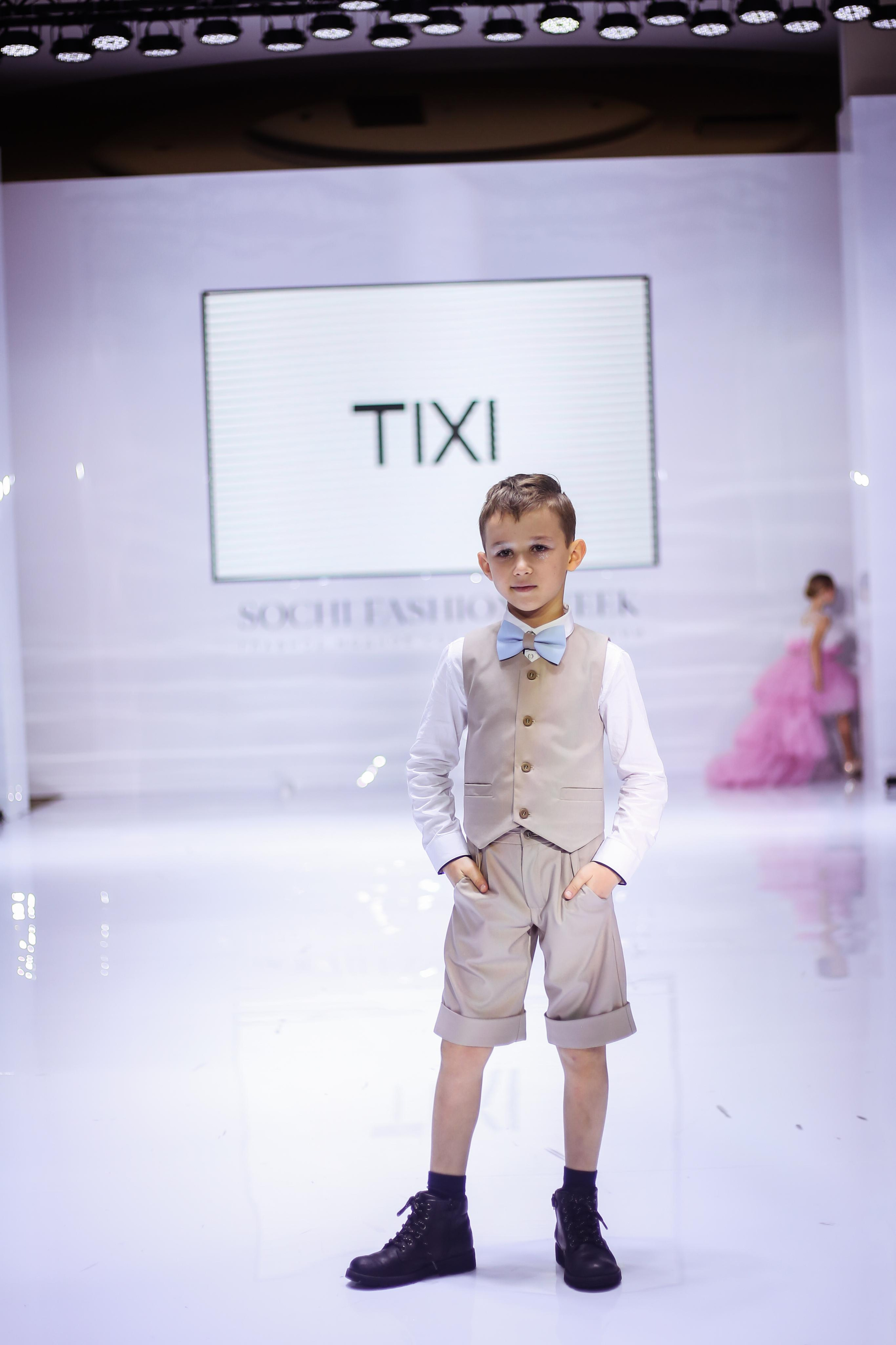 NEW COLLECTION BRAND TIXI SOCHI FASHION WEEK. Модельная студия MIA Models