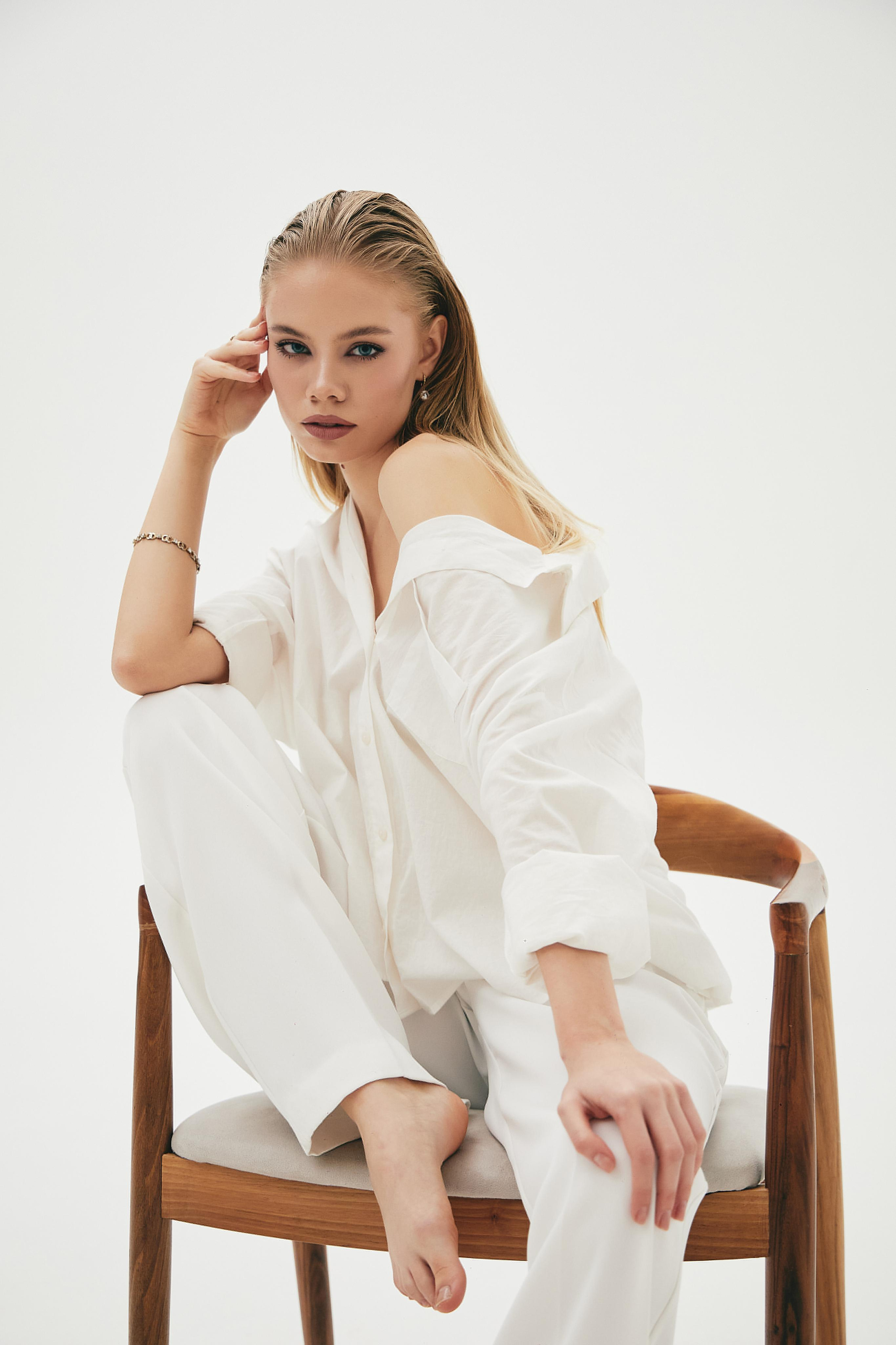 ELENA. Модельная студия MIA Models