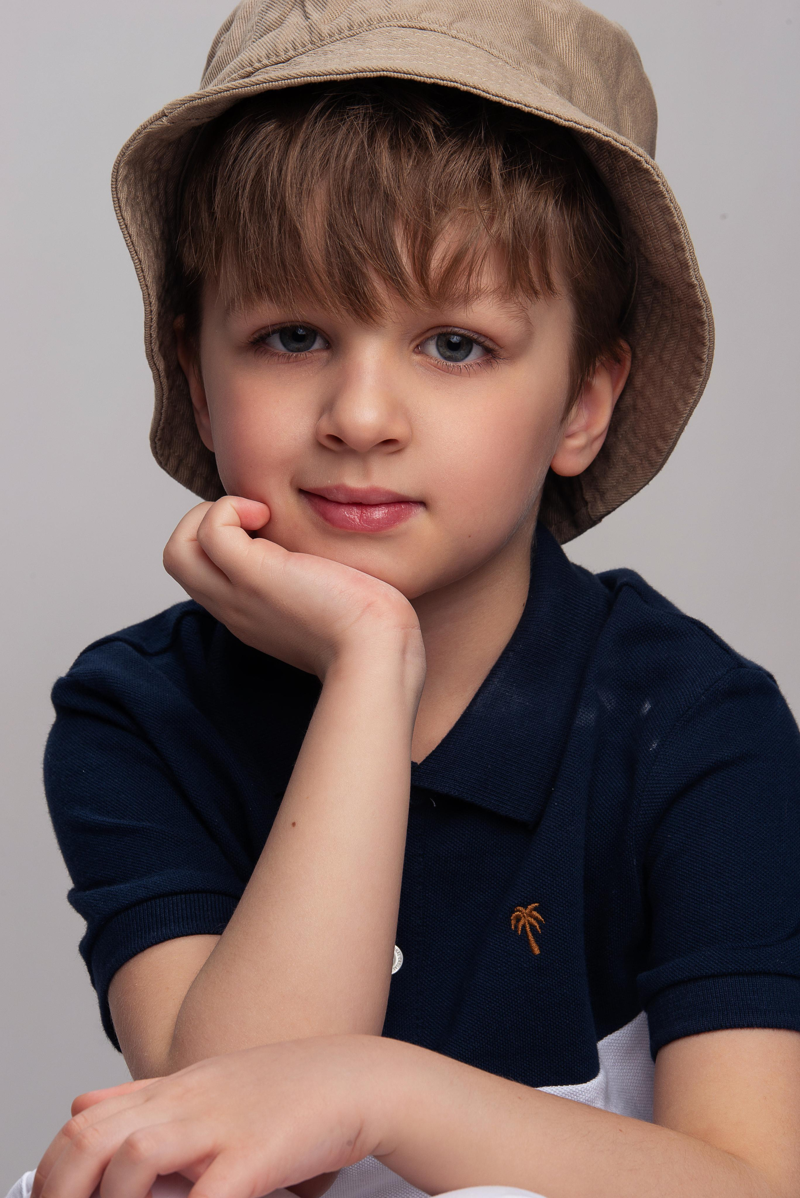 ARTEMY. Модельная студия MIA Models