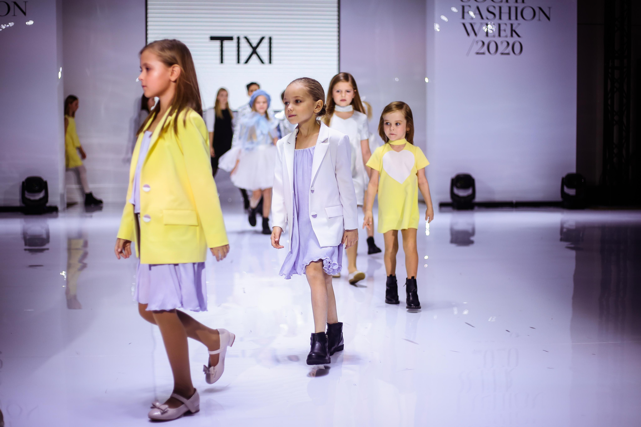 NEW COLLECTION BRAND TIXI SOCHI FASHION WEEK. Модельная студия MIA Models