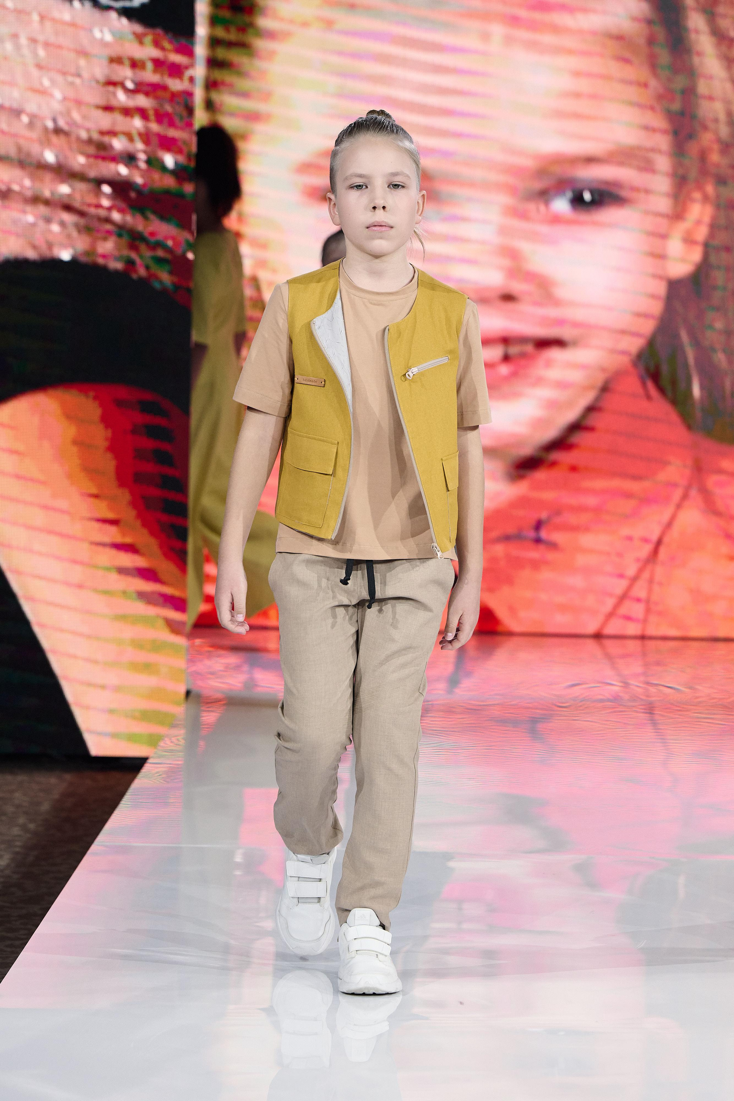 ESTET FASHION WEEK г. Москва. Модельная студия MIA Models