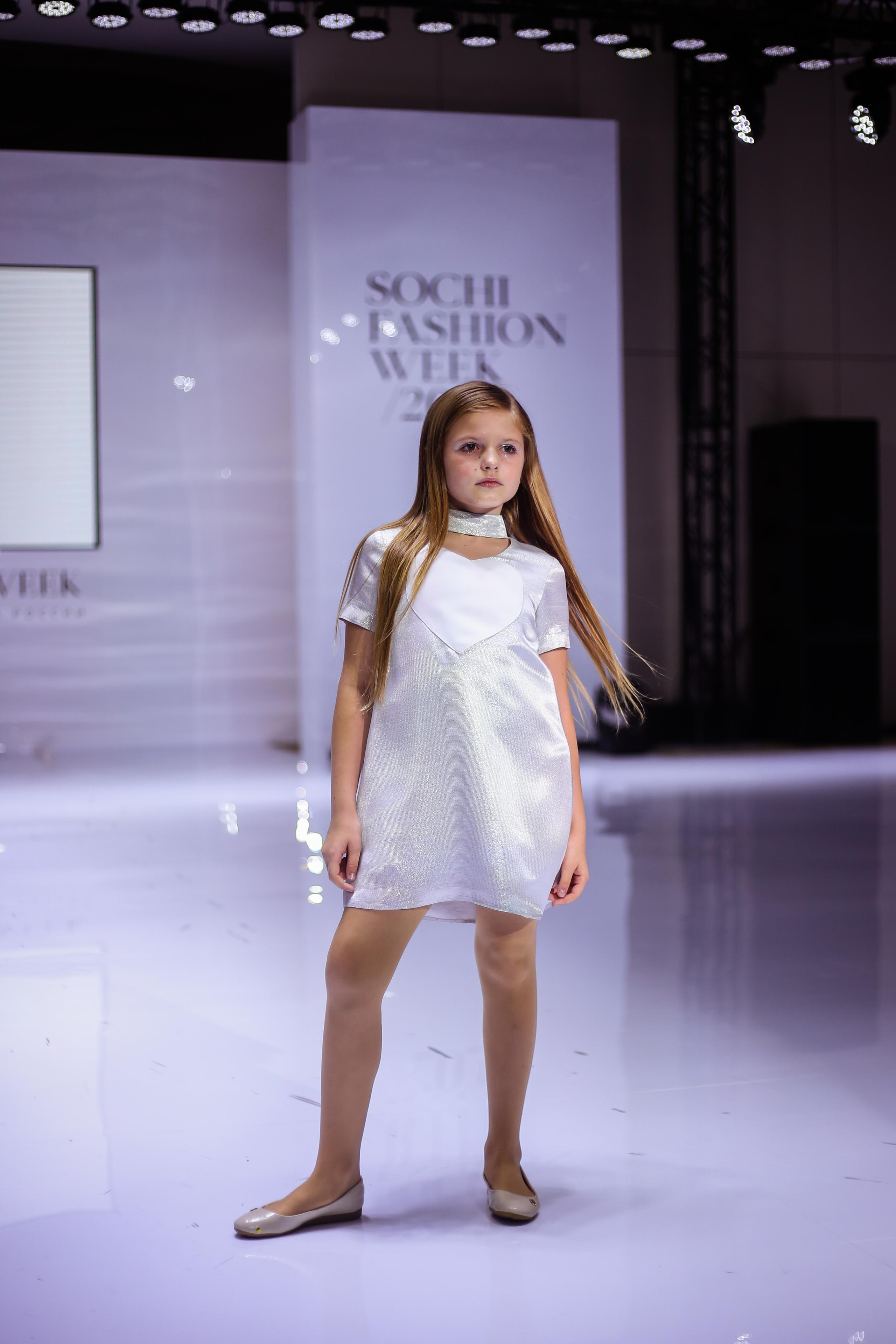 NEW COLLECTION BRAND TIXI SOCHI FASHION WEEK. Модельная студия MIA Models
