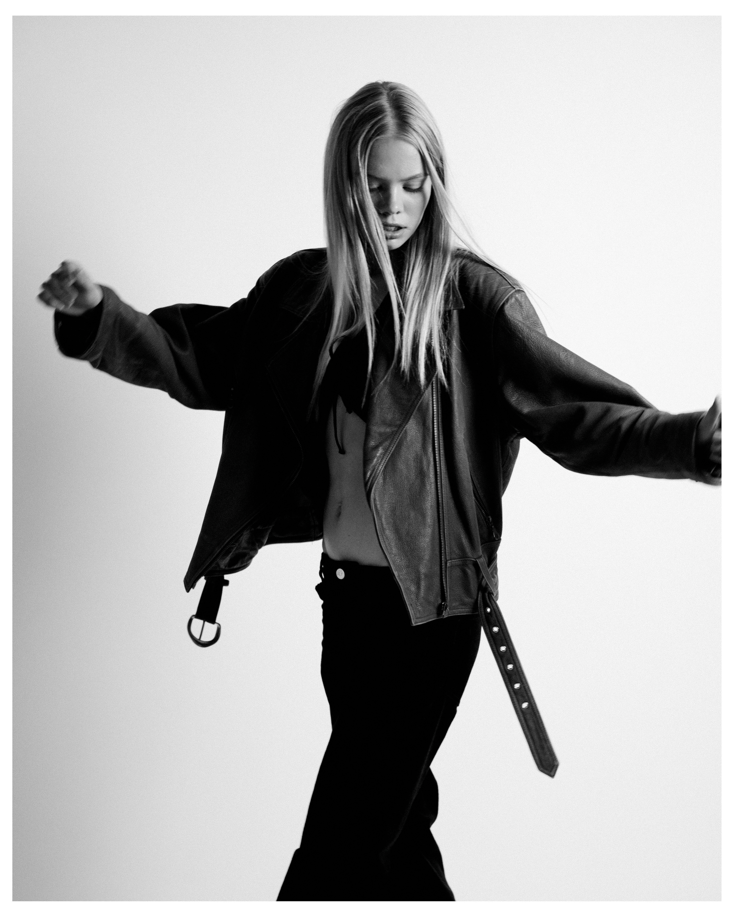 ELENA. Модельная студия MIA Models