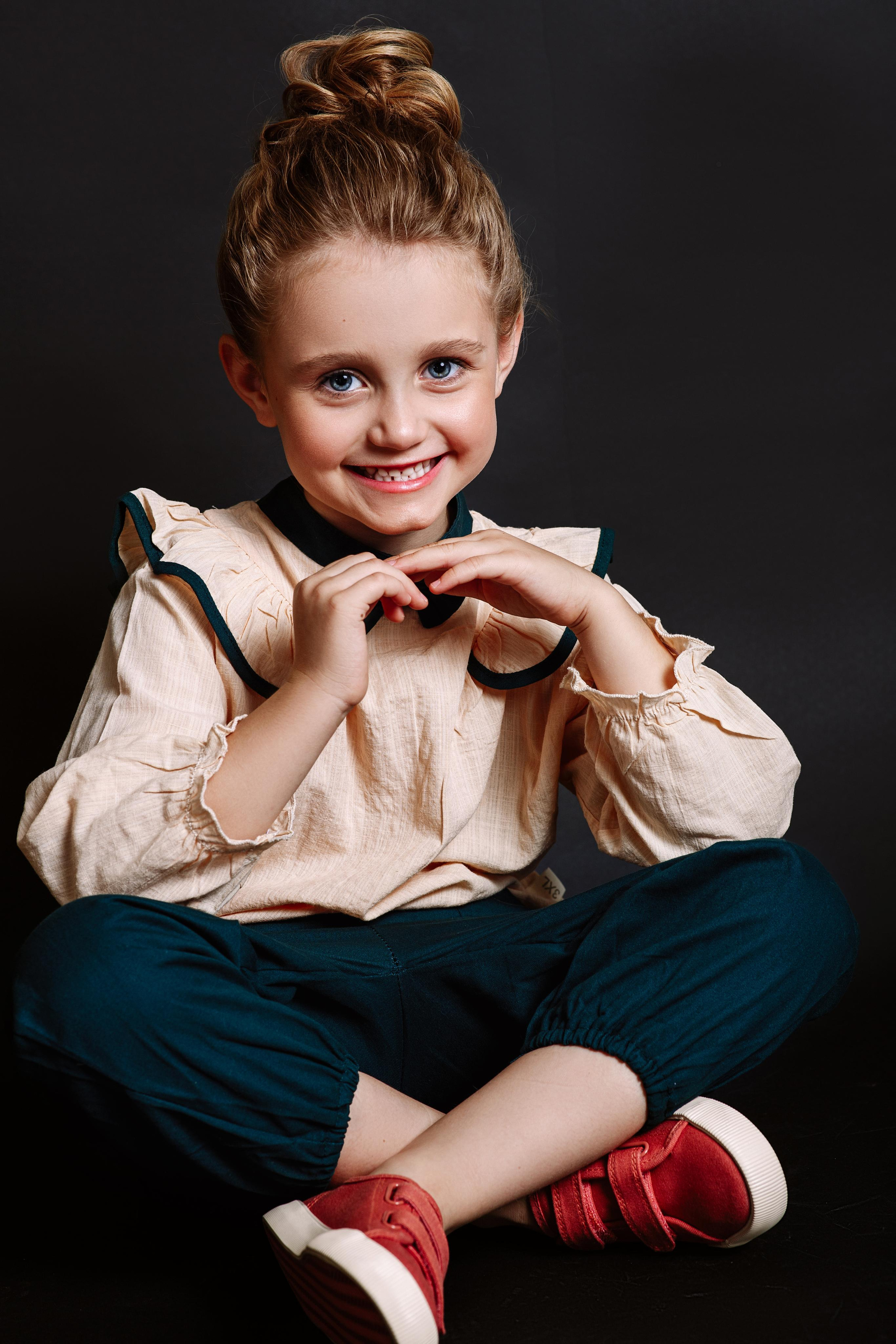 VICTORIA. Модельная студия MIA Models